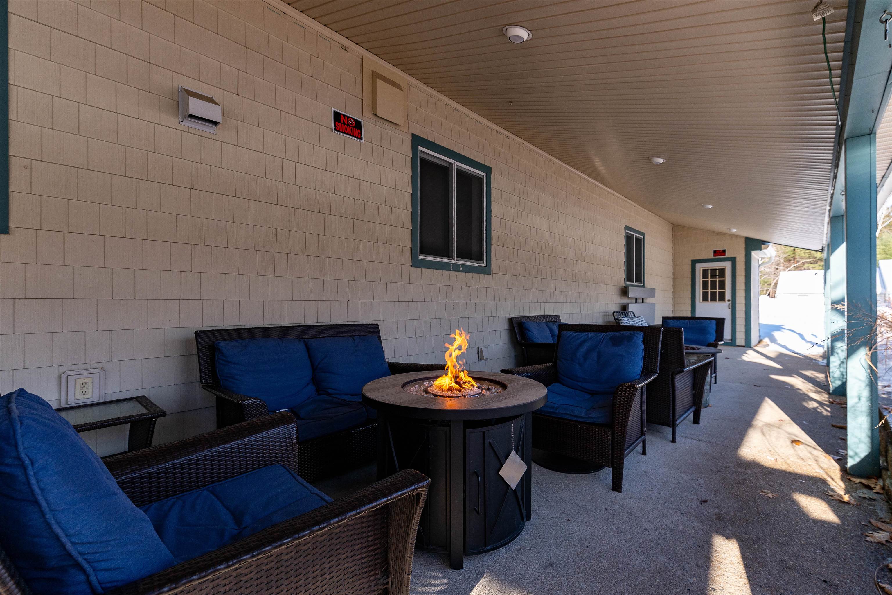 2955 White Mountain Hw, Conway, NH 03860