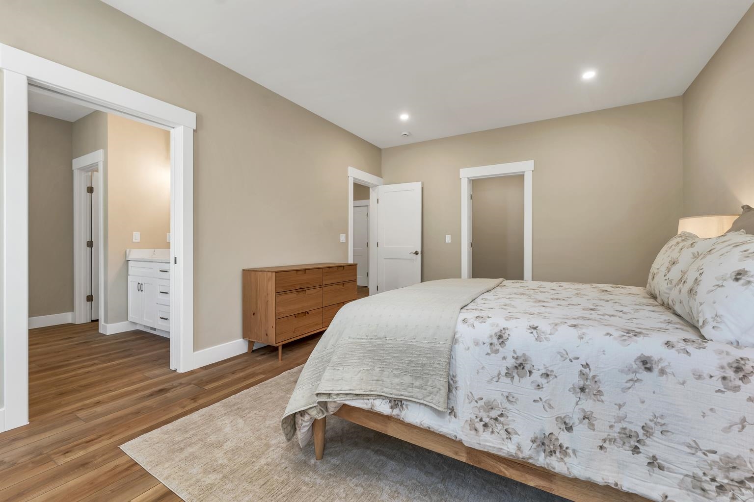 First Floor Primary En-Suite