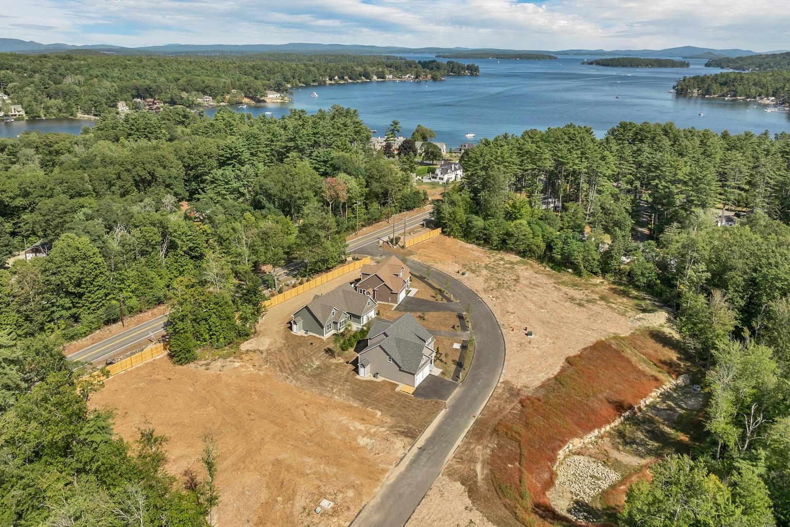 276 Sterling Dr, Laconia, NH 03246