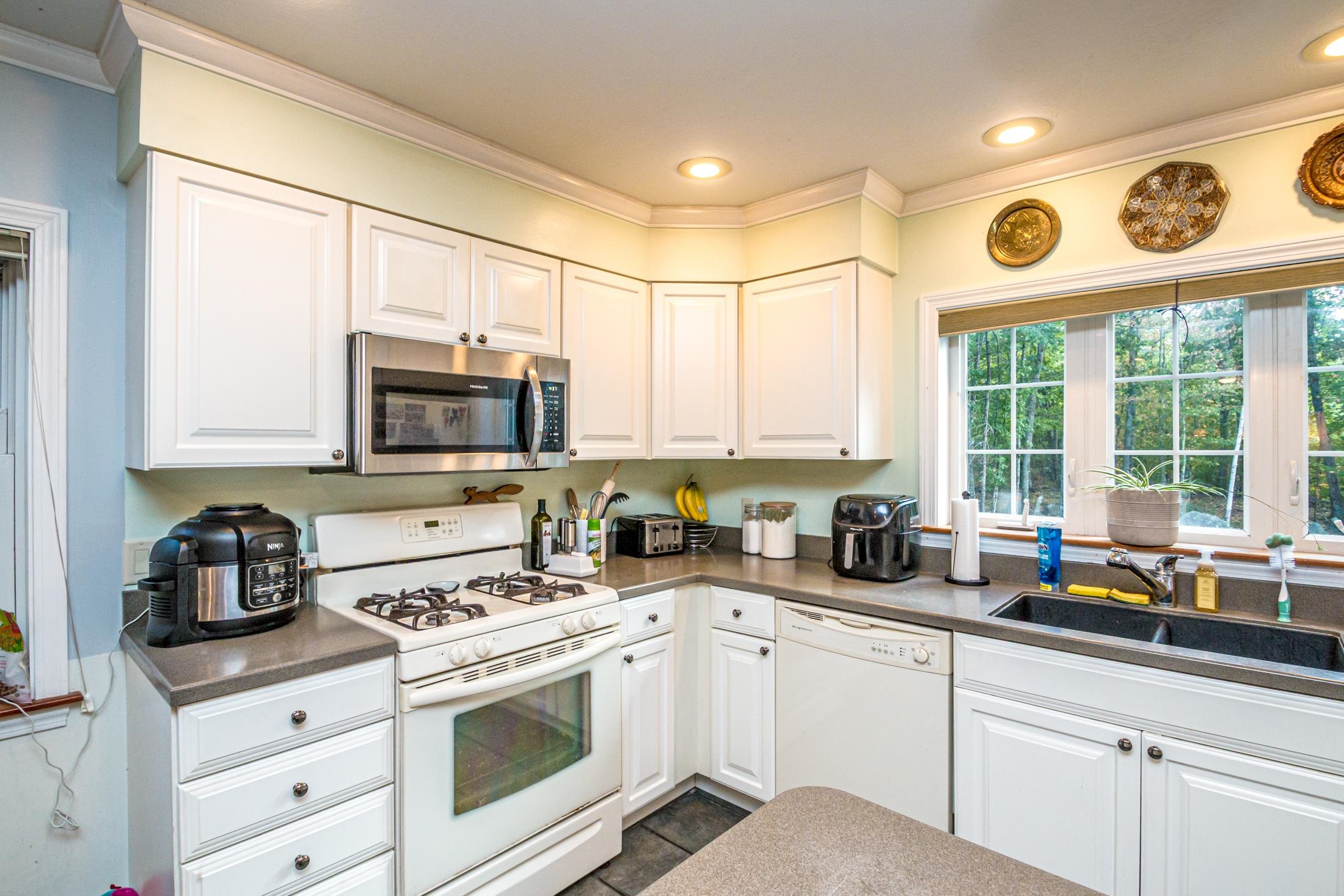 17 The Meadows Rd, Bartlett, NH 03838