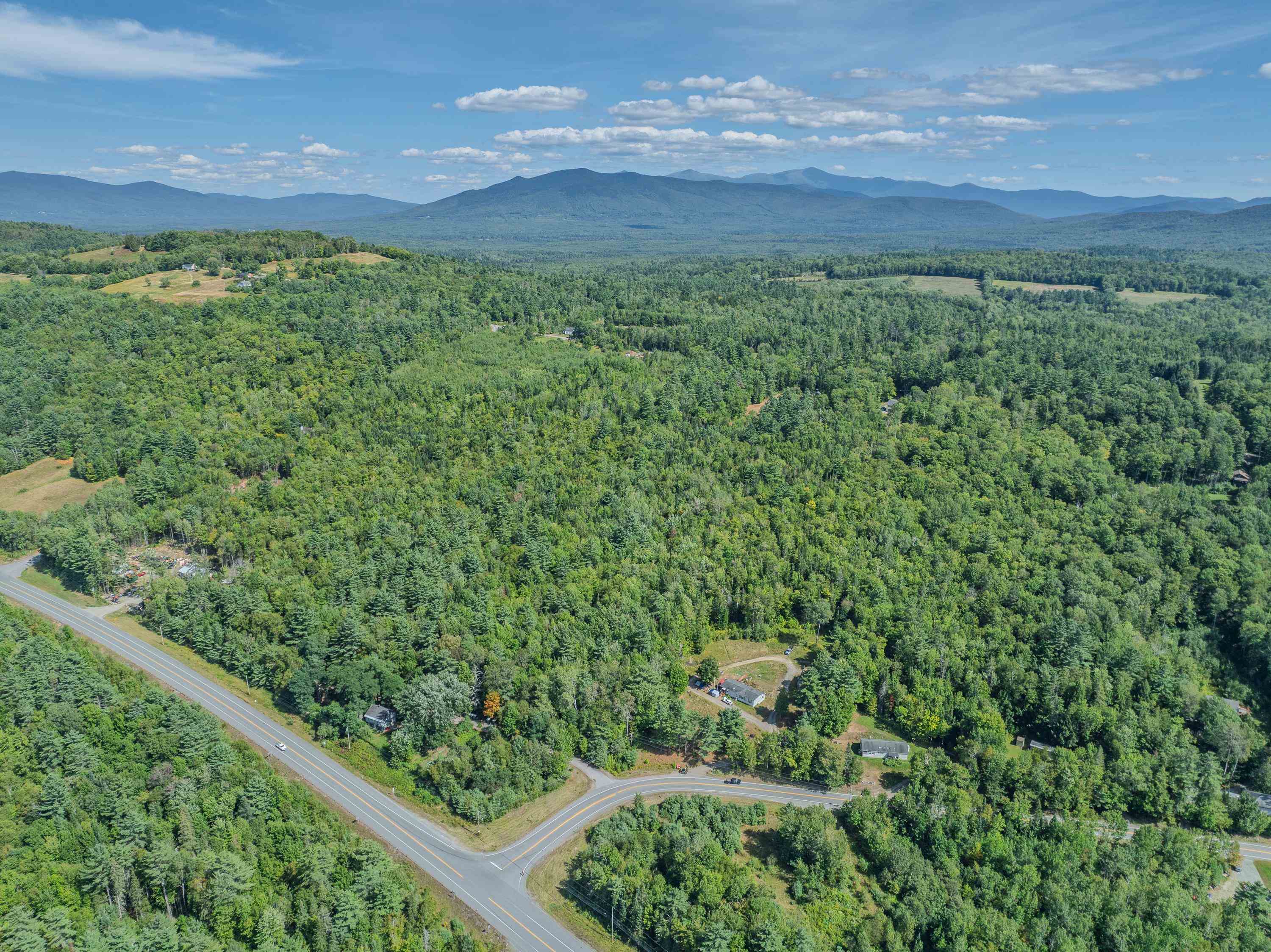 28 Gould Rd, Whitefield, NH 03598