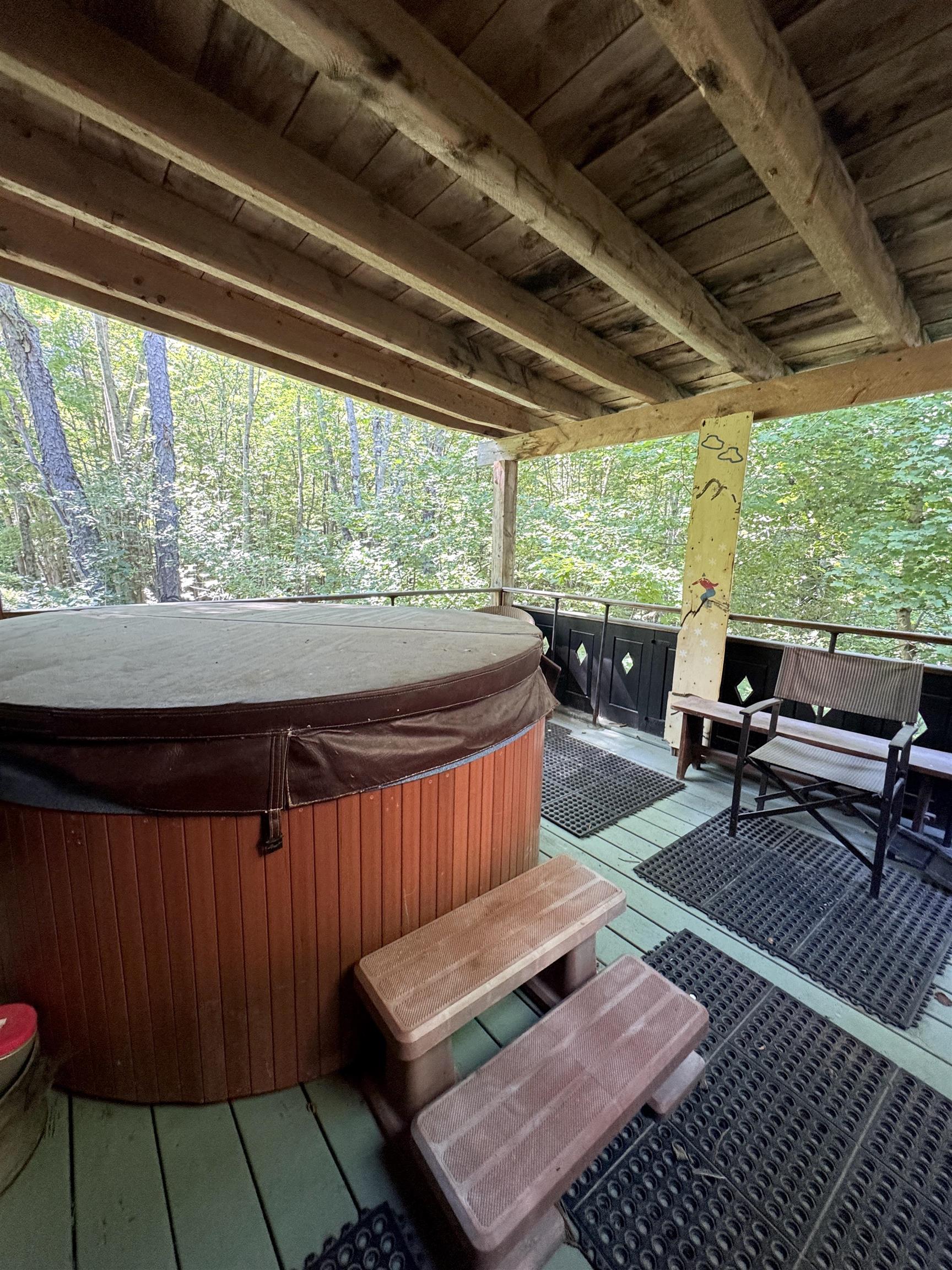 Après ski in the hot tub is perfection