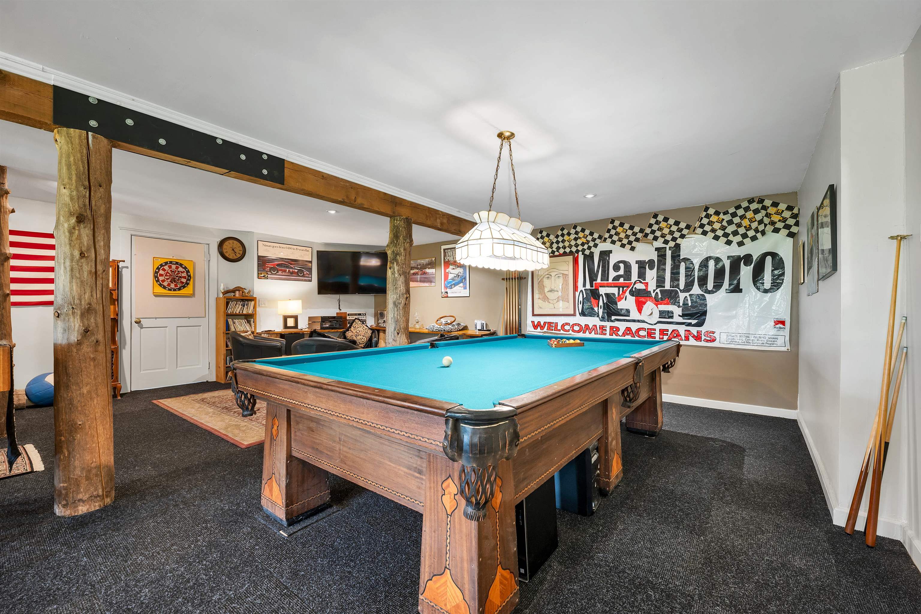 snooker pool table ready to play