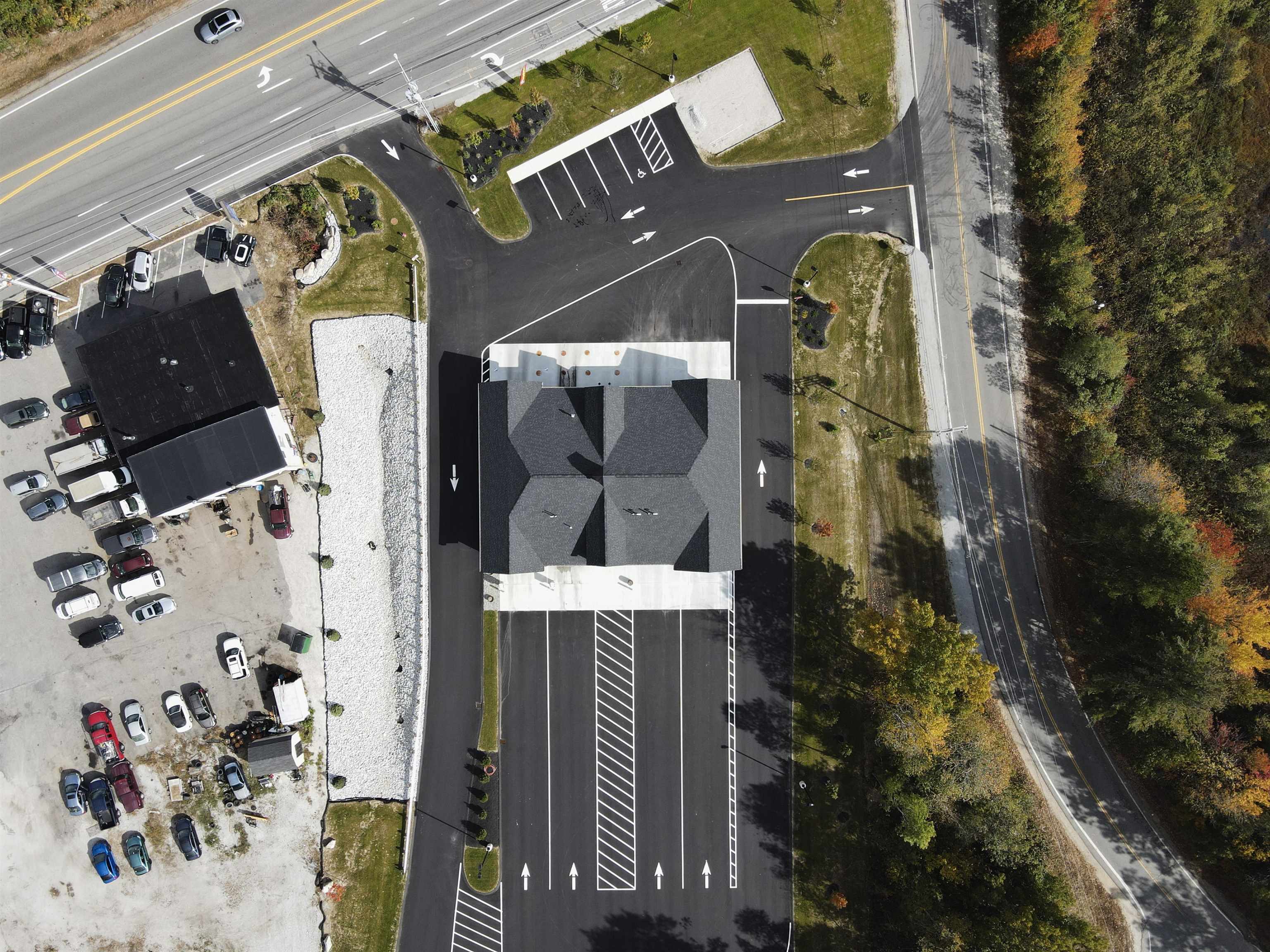 1554 Hooksett Rd, Hooksett, NH 03106