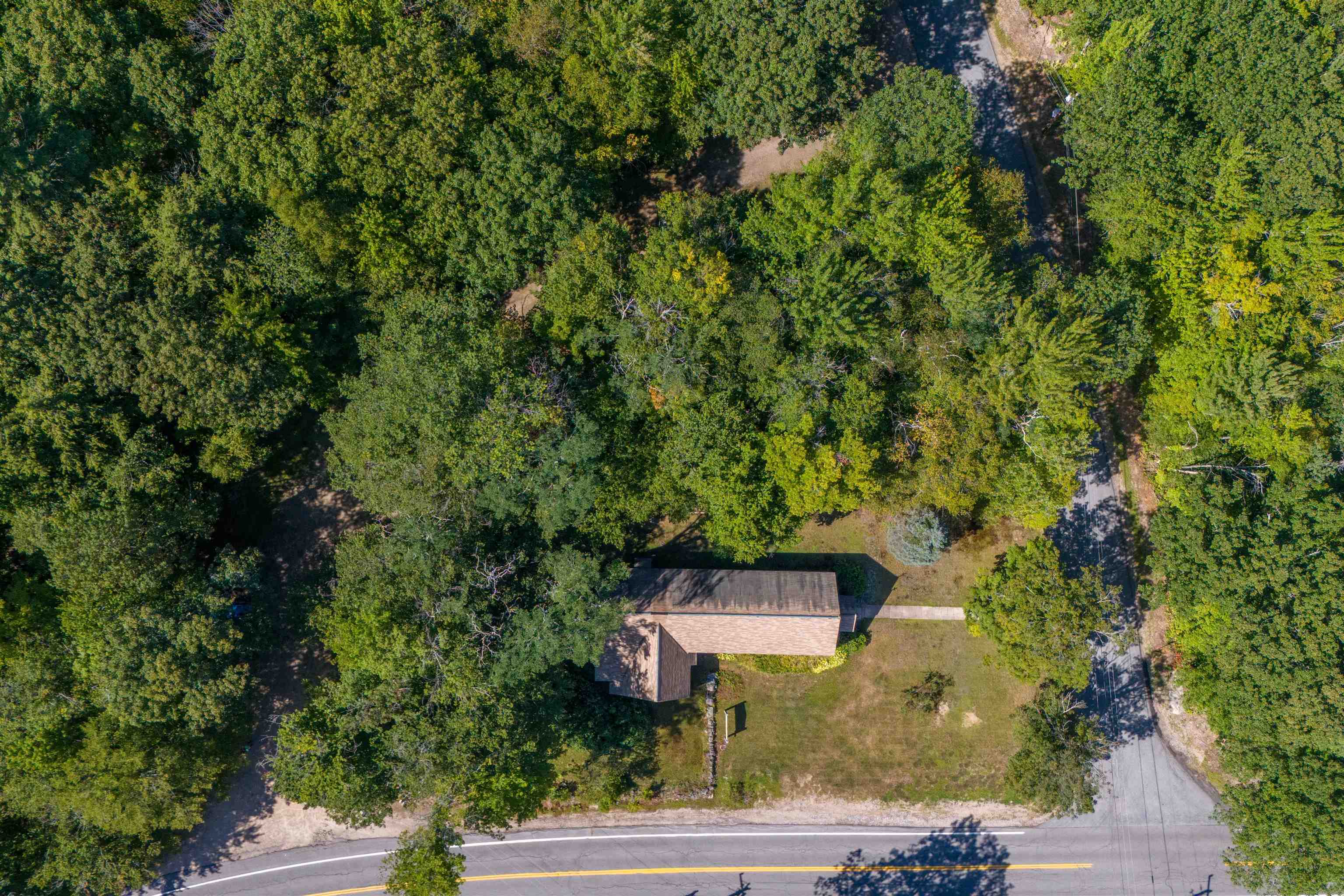 948 Gardner Hill Rd, Tamworth, NH 03886