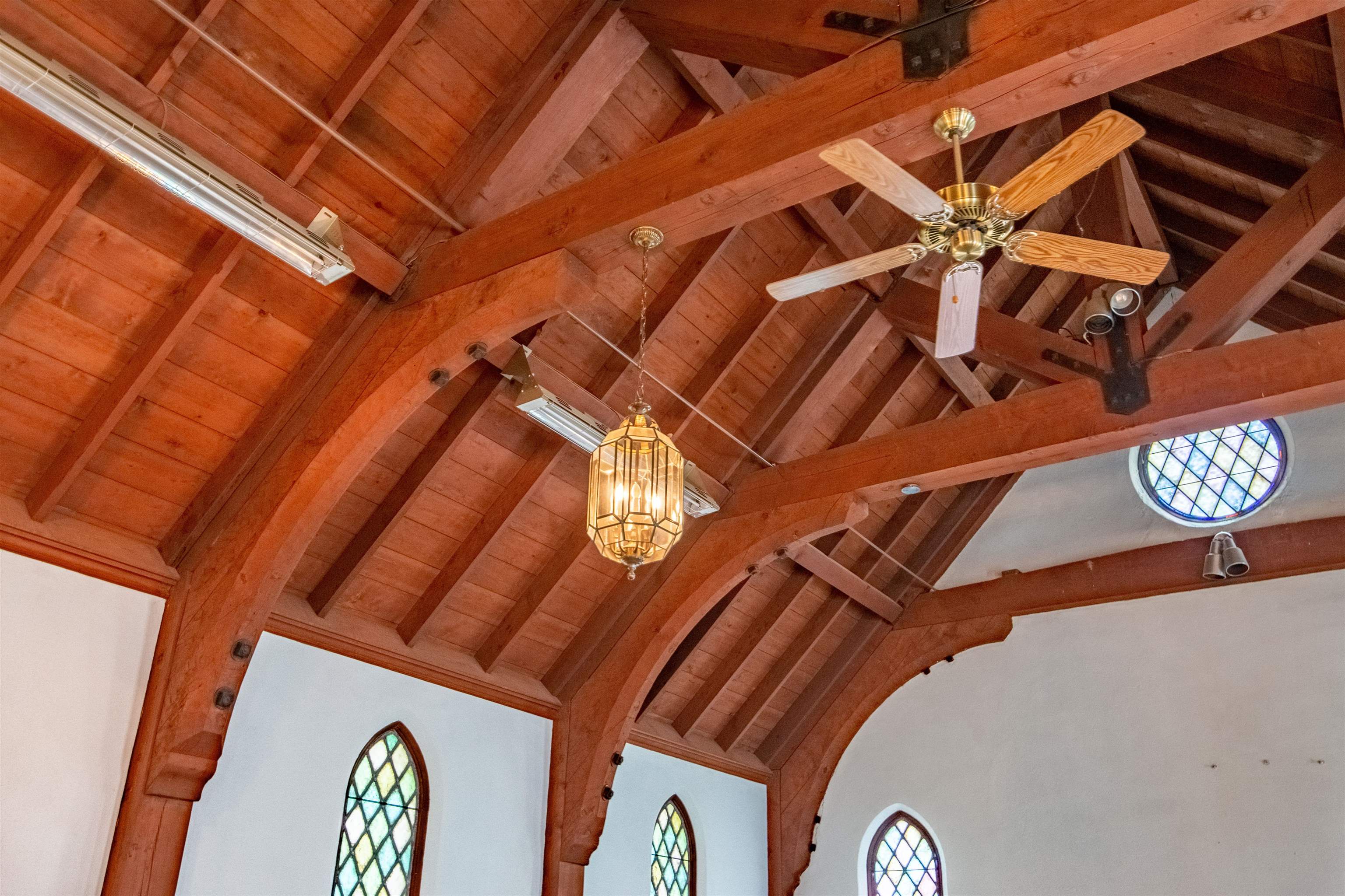 948 Gardner Hill Rd, Tamworth, NH 03886