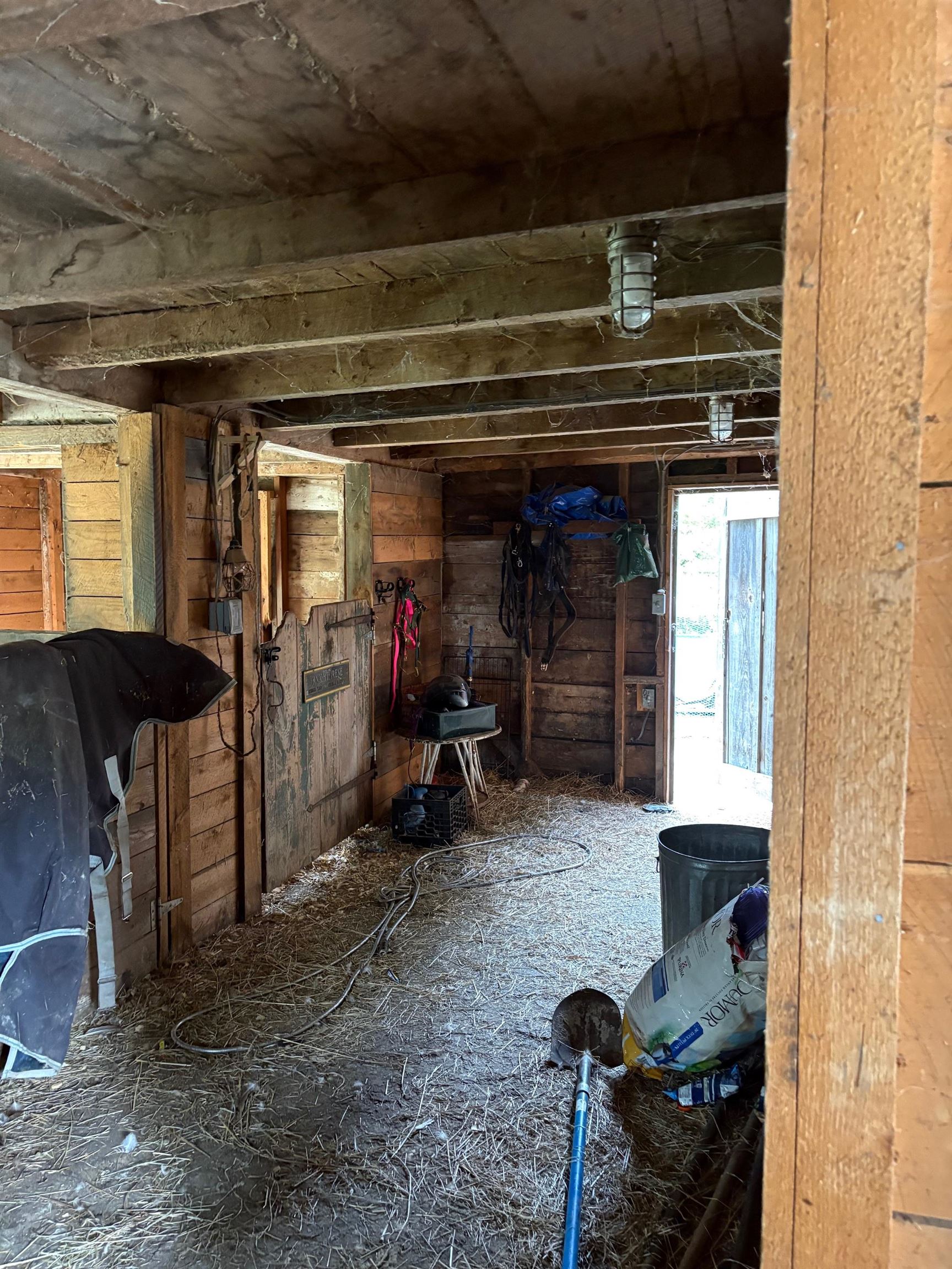 715 Gilmore Pond Rd, Jaffrey, NH 03452