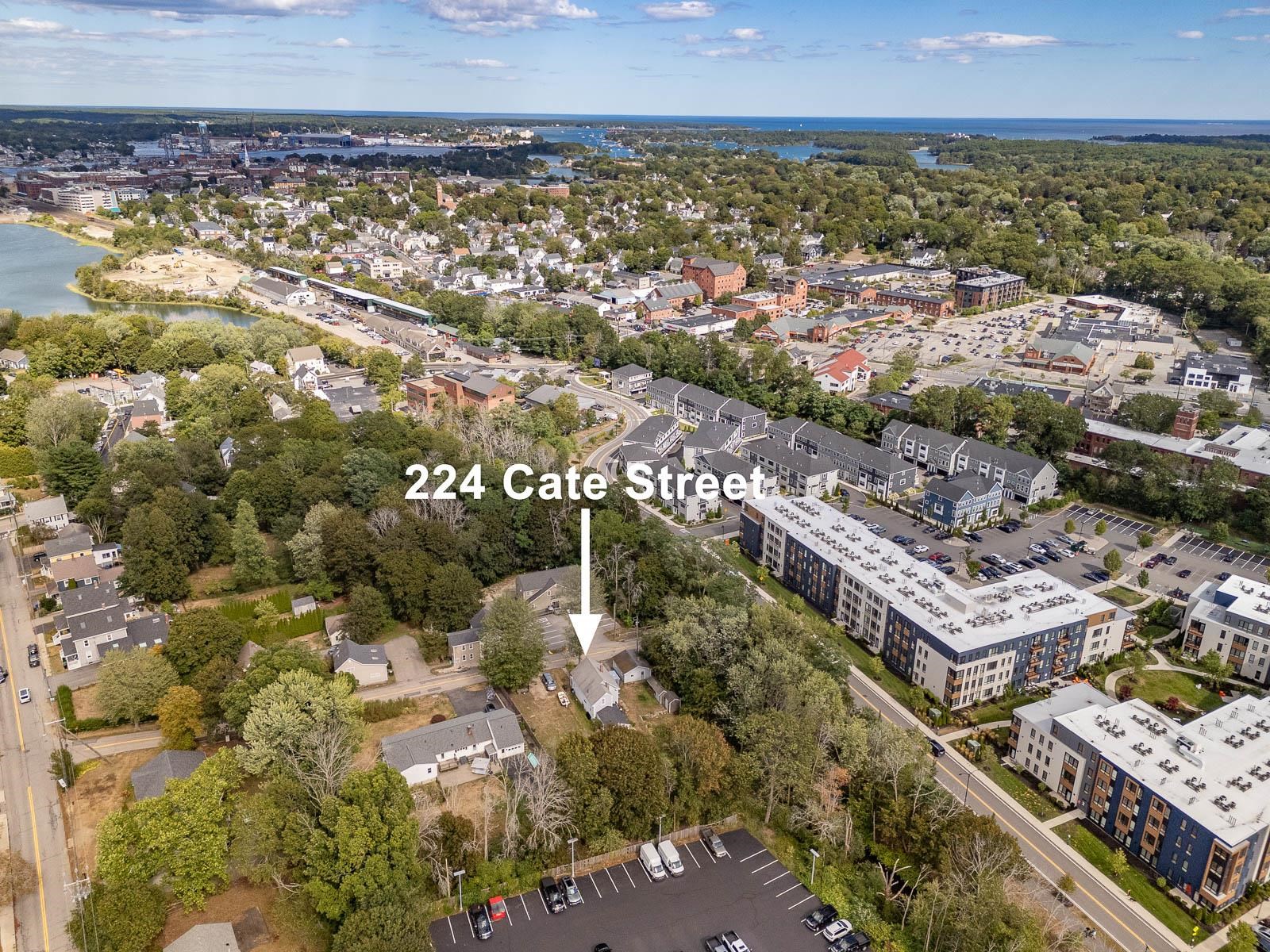 224 Cate St, Portsmouth, NH 03801