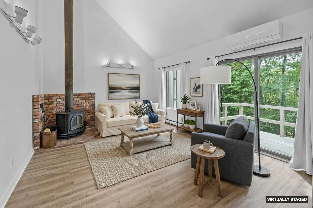 9 Pleasant Dr, Grantham, NH 03753