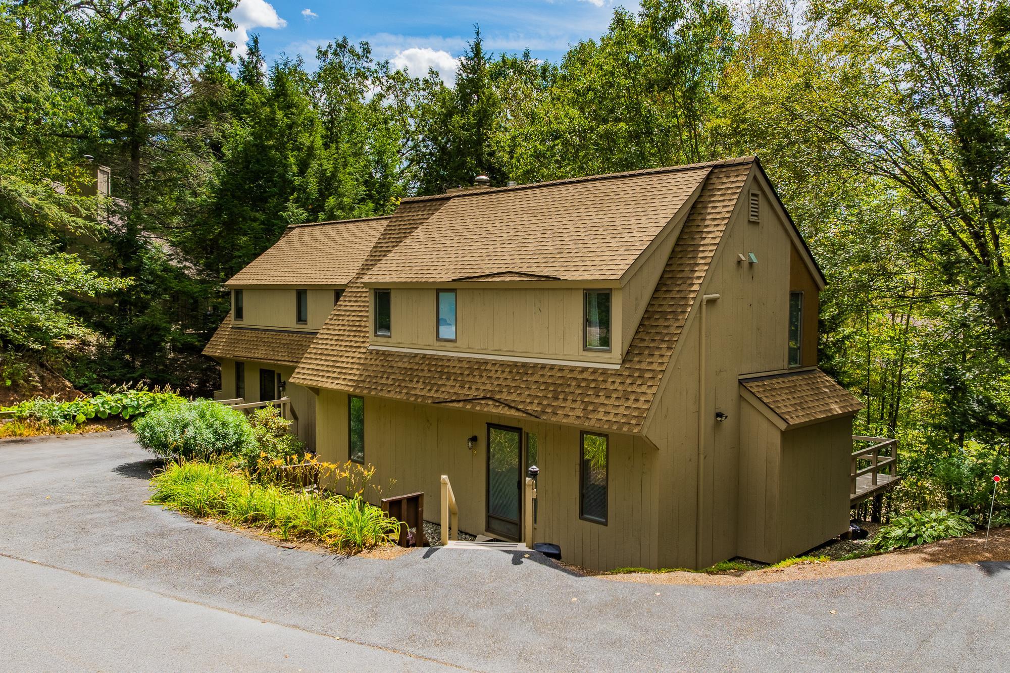 9 Pleasant Dr, Grantham, NH 03753