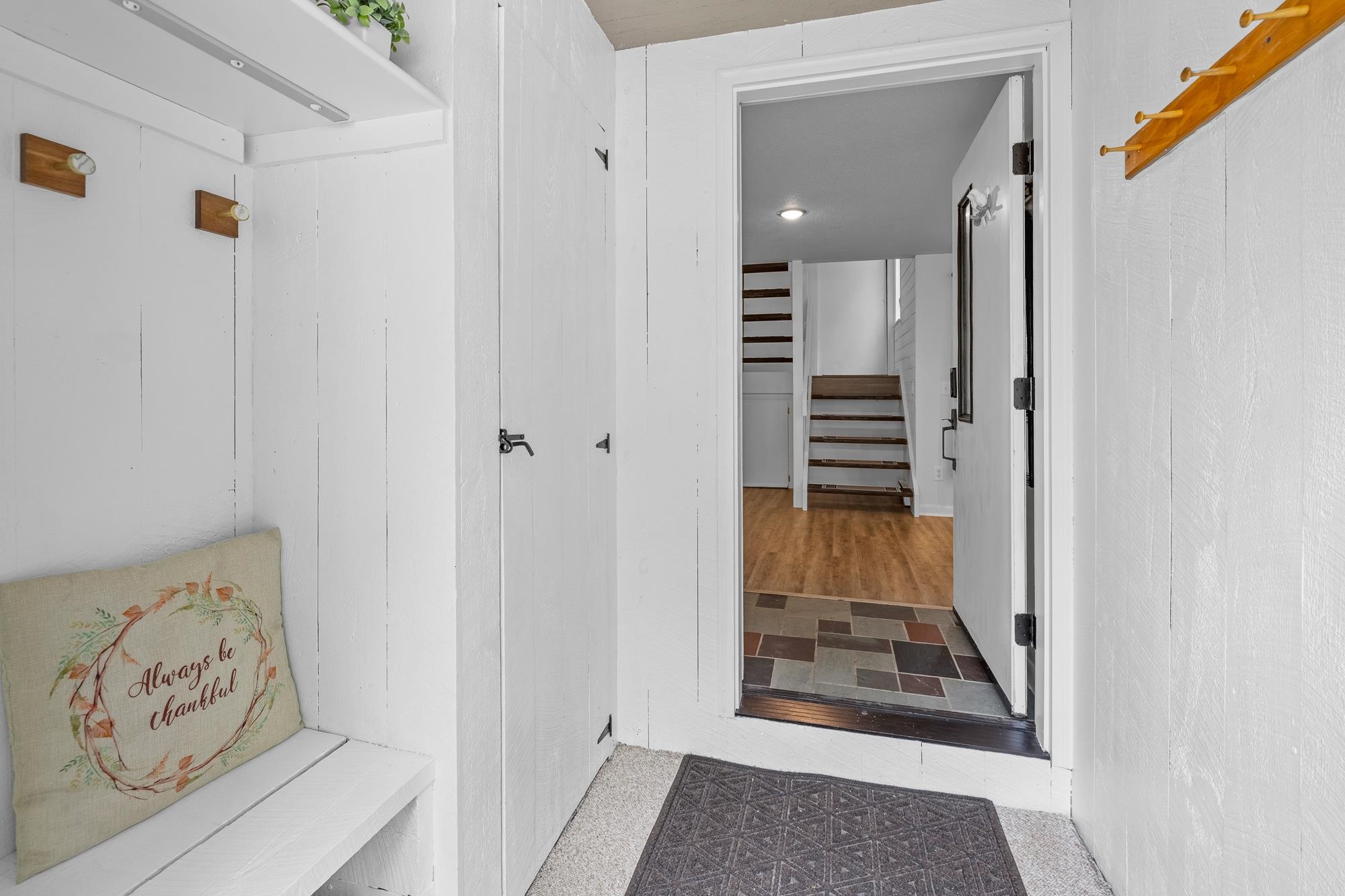 9 Pleasant Dr, Grantham, NH 03753