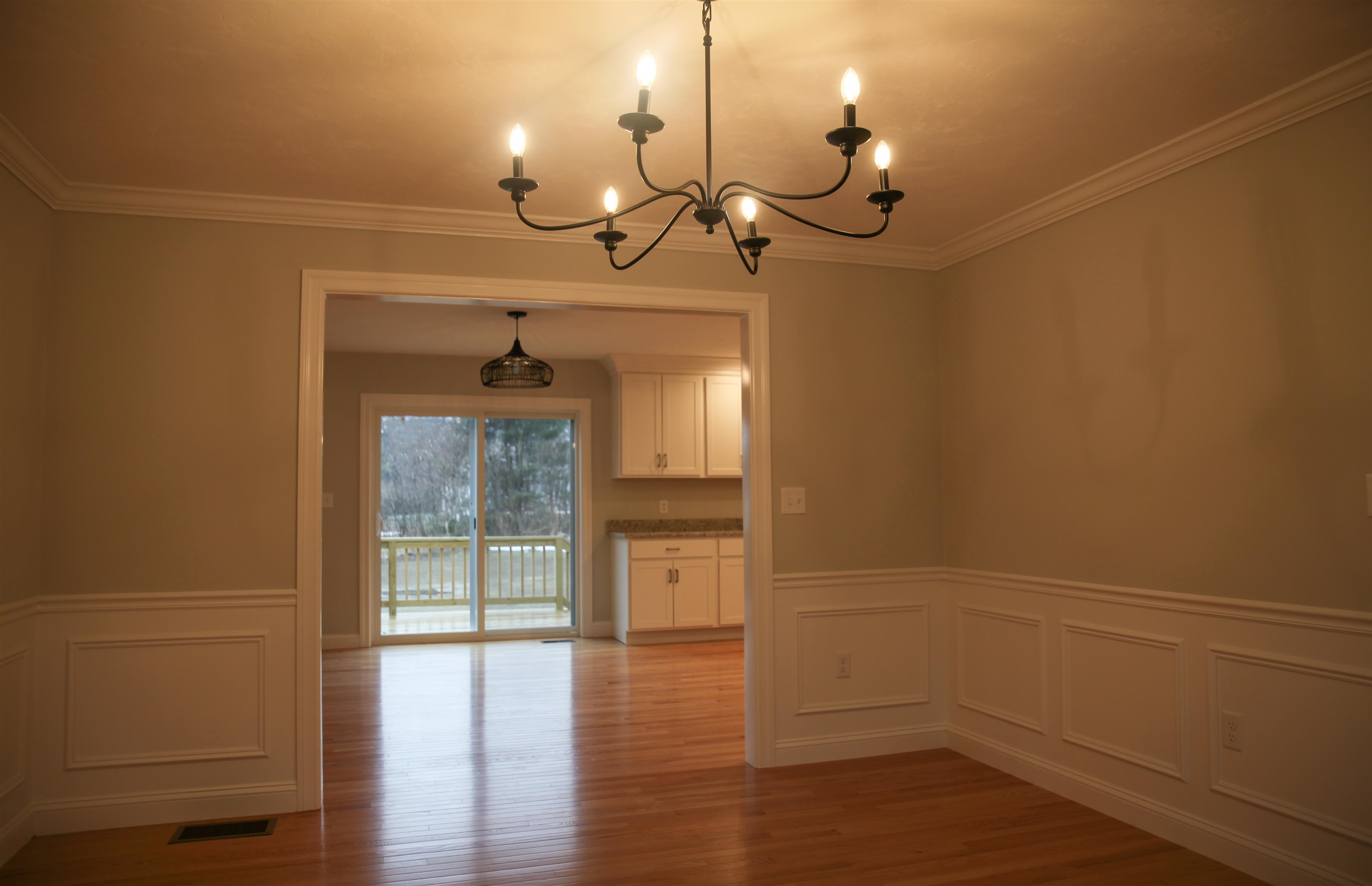 17 Blaisdell Ct, Raymond, NH 03077