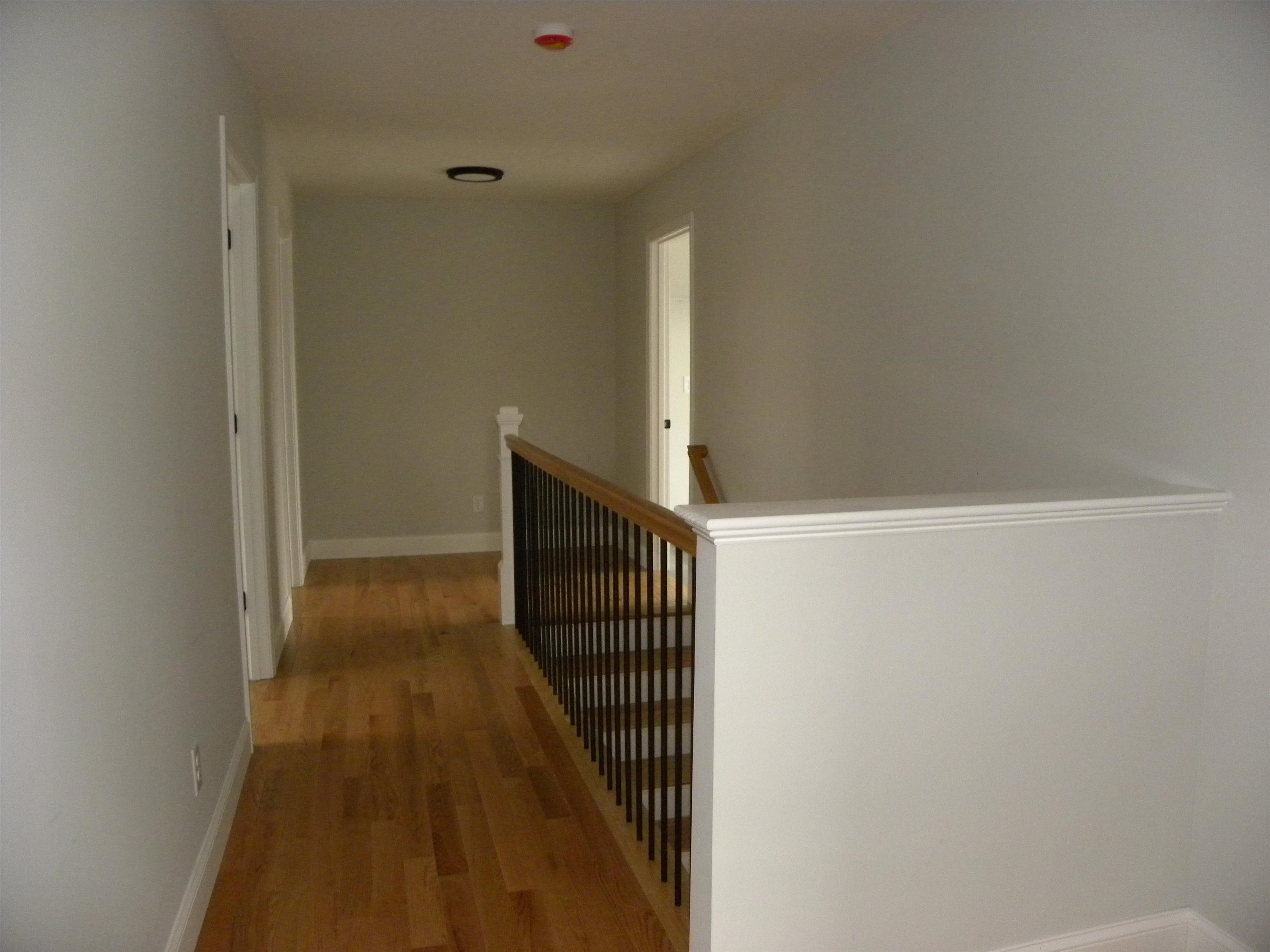 309 Karatzas Ave, Manchester, NH 03104