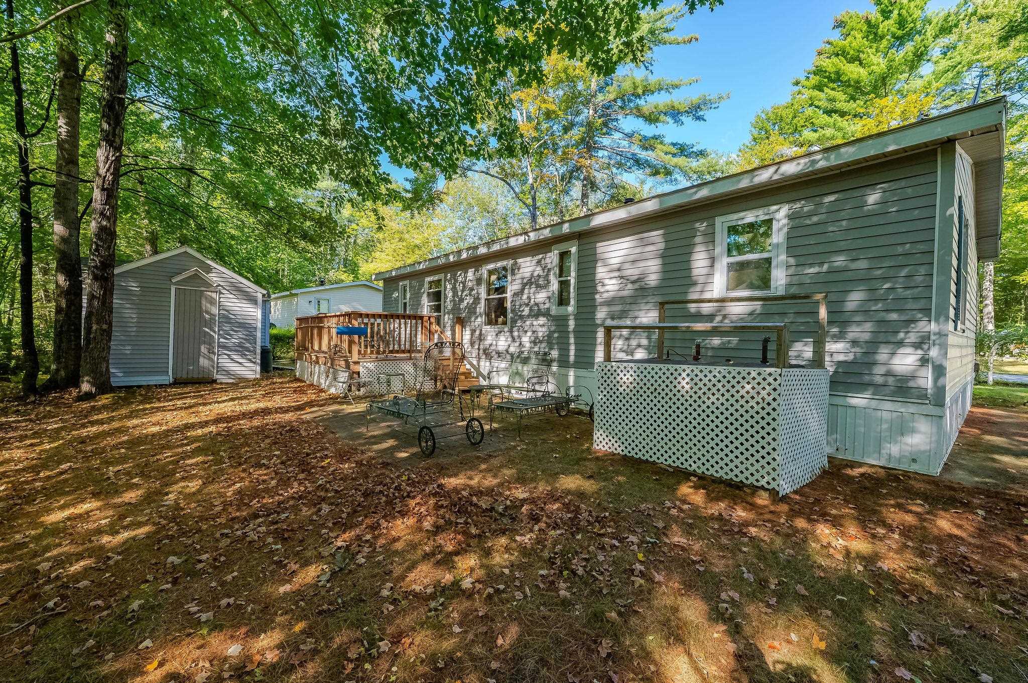 10 York Ct, Rochester, NH 03868