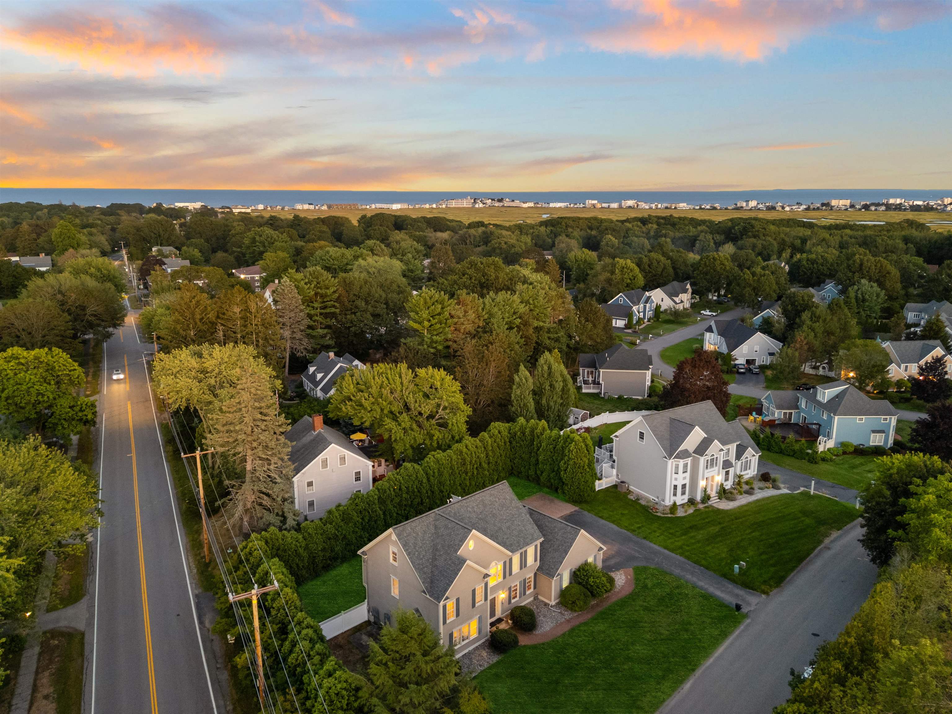 3 Playhouse Cir, Hampton, NH 03842