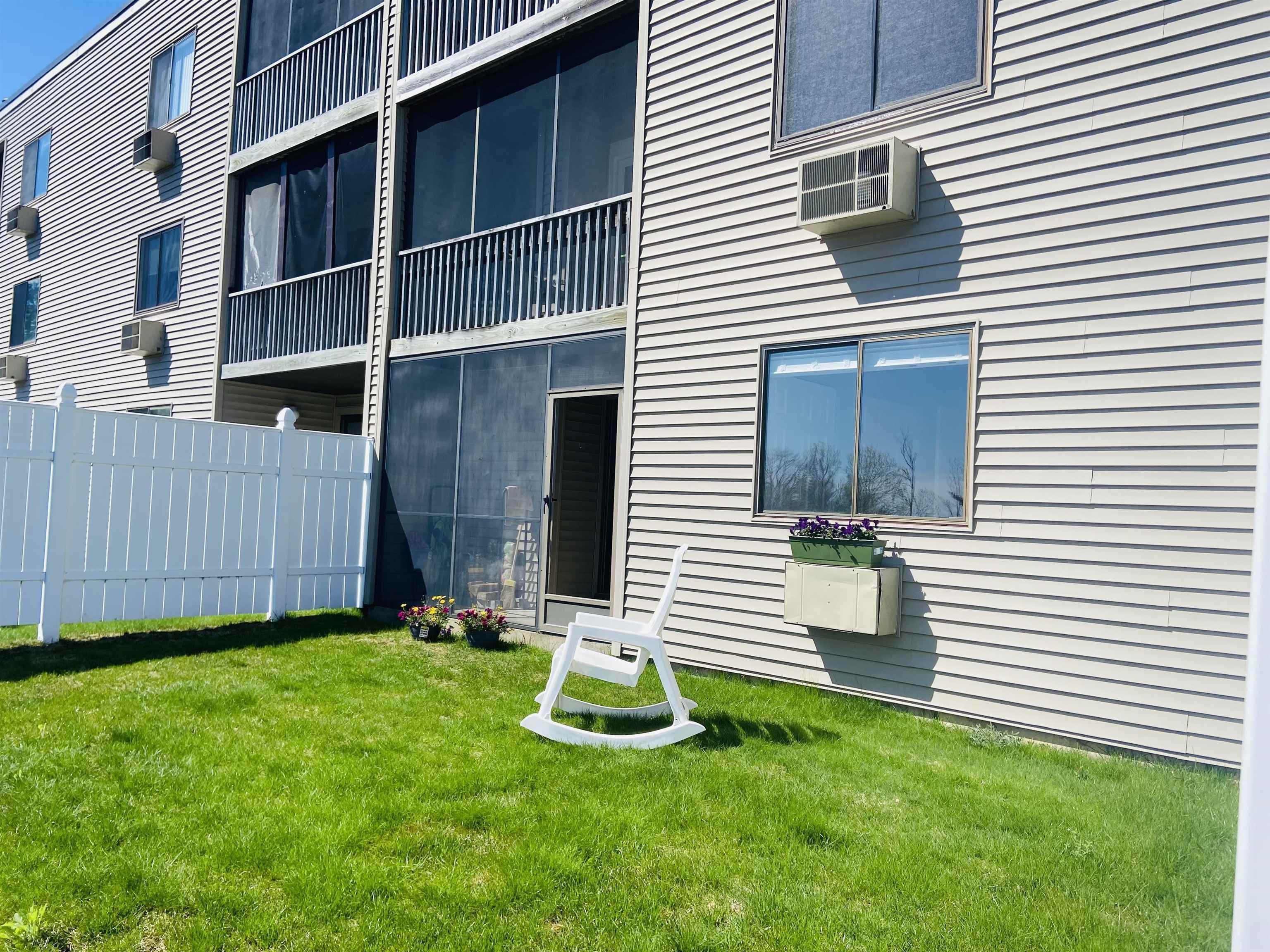 75 Treetop Cir, Laconia, NH 03246