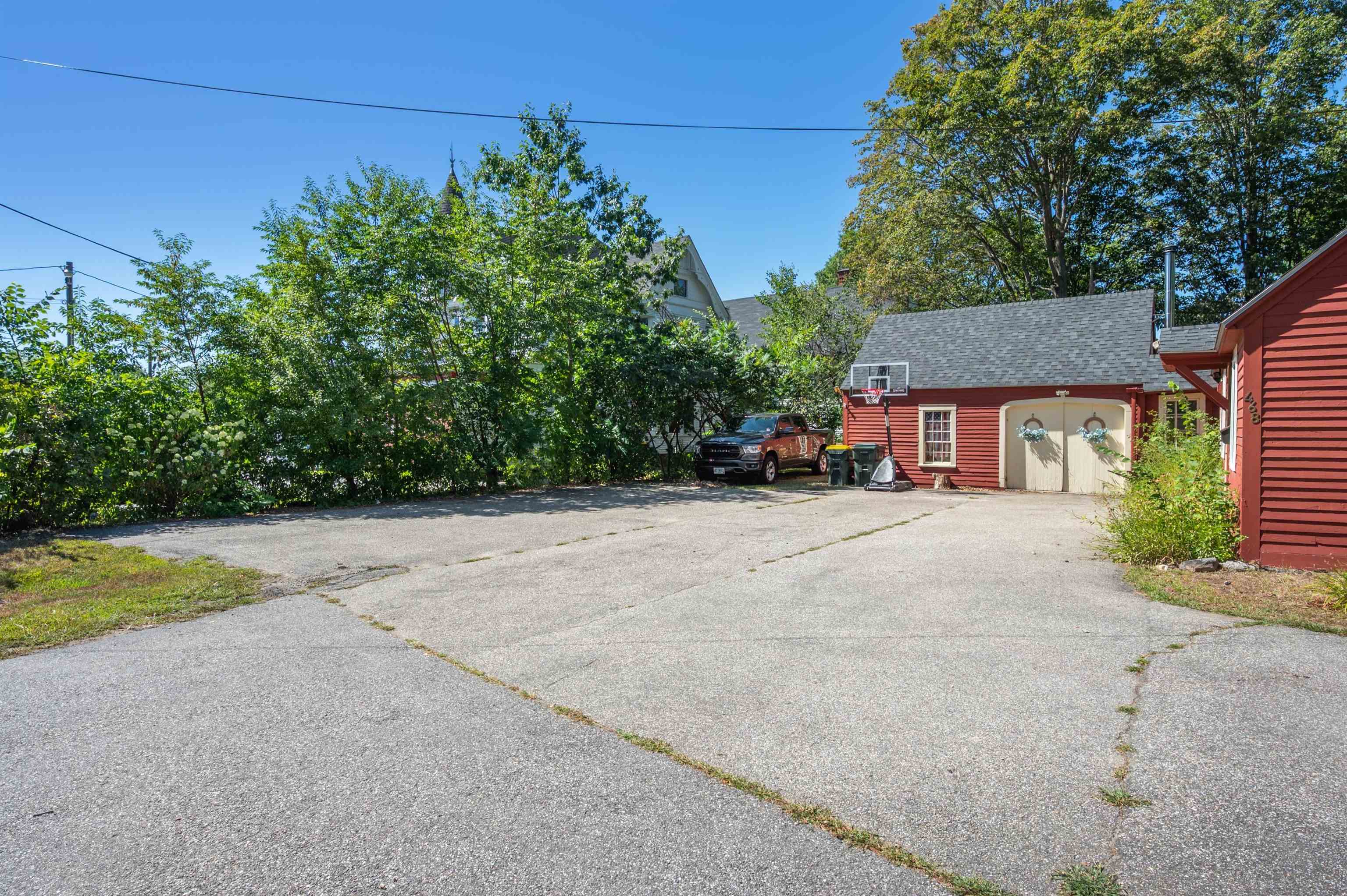 468 Union Ave, Laconia, NH 03246