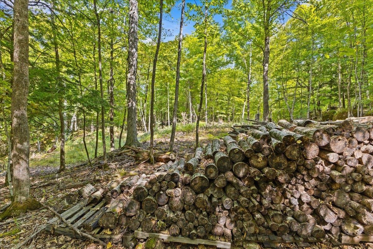 3rd image of 514 Red Rock Rd, Colchester, VT 05446 | MLS# 5059808