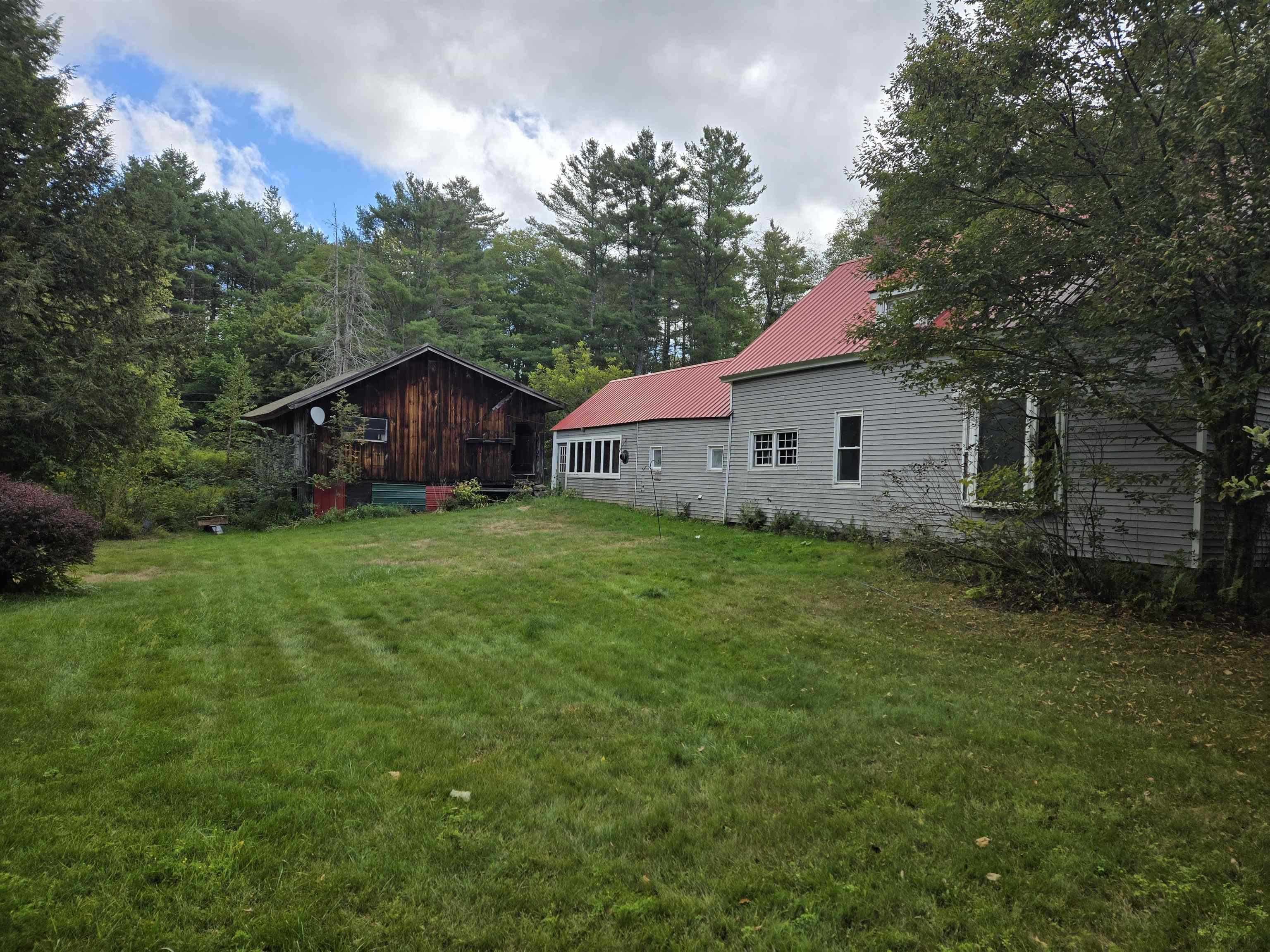 295 East Mountain Rd, Newport, NH 03773