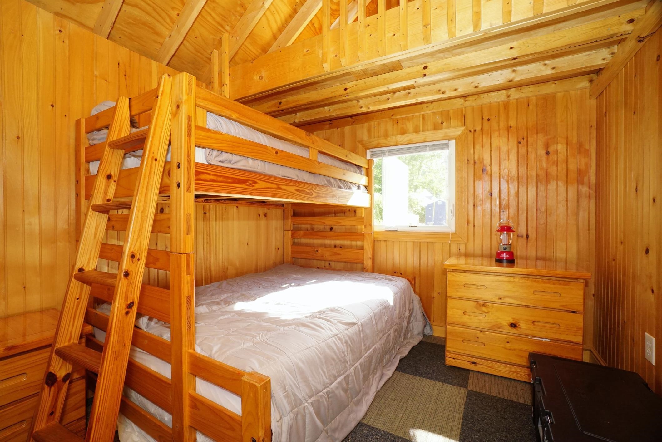 117C Chases Grove Rd, Derry, NH 03038