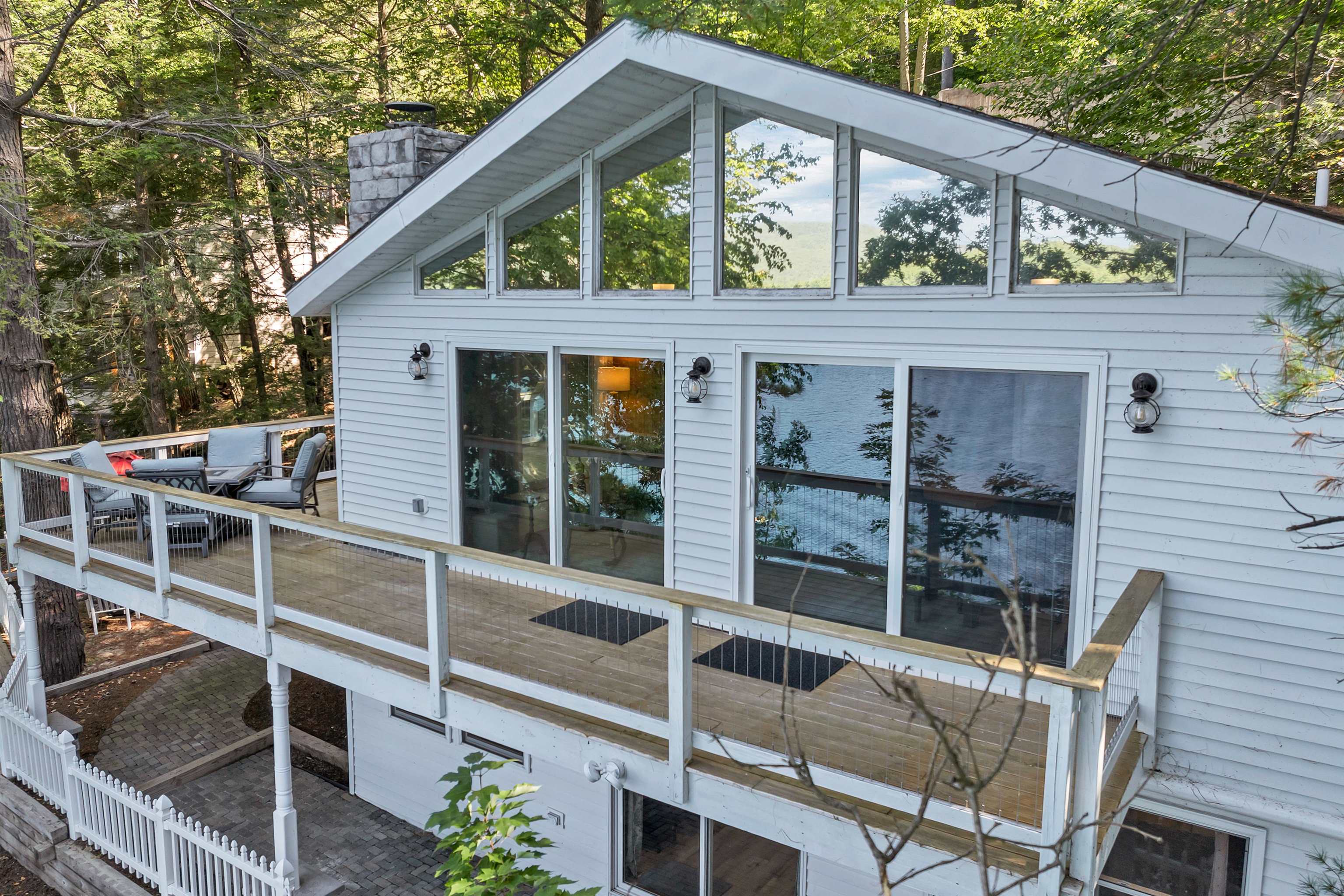 25 Georges Road — photo 2