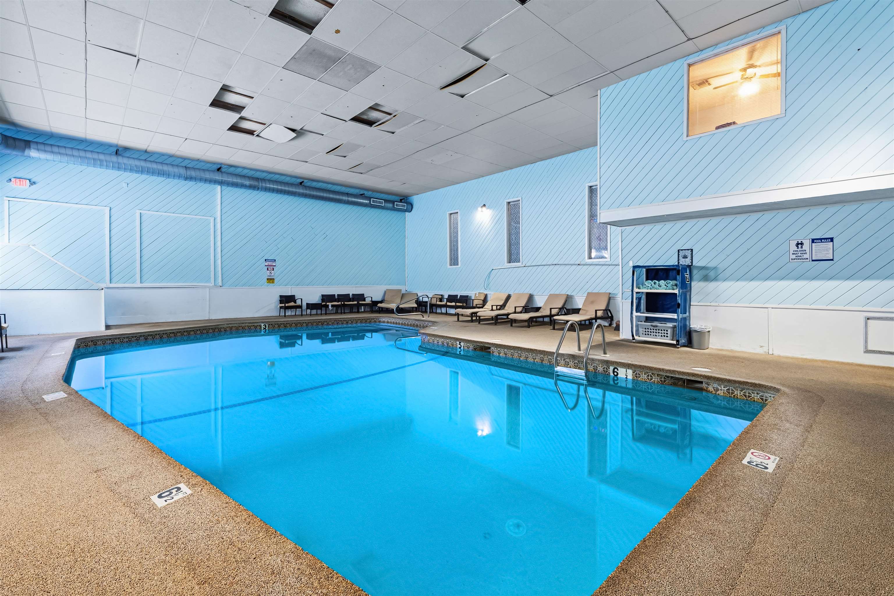 2955 White Mountain Hw, Conway, NH 03860