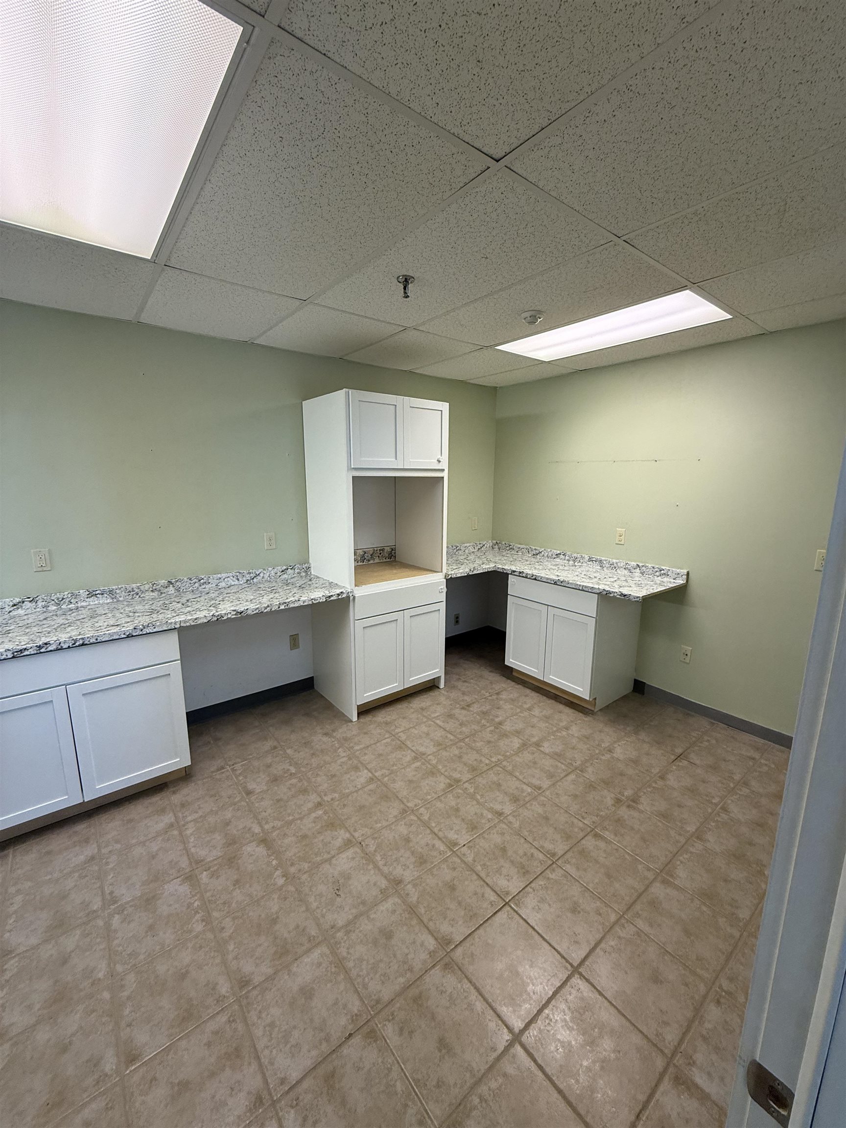 20 Wickers Drive — photo 3