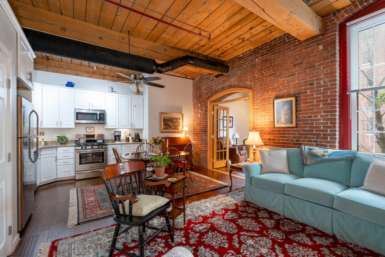 470 Silver Street 204