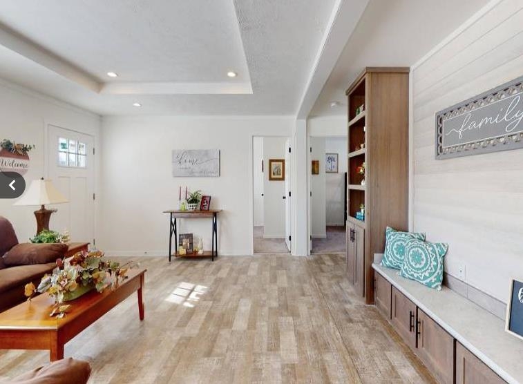 5 Garden Way, Troy, NH 03465