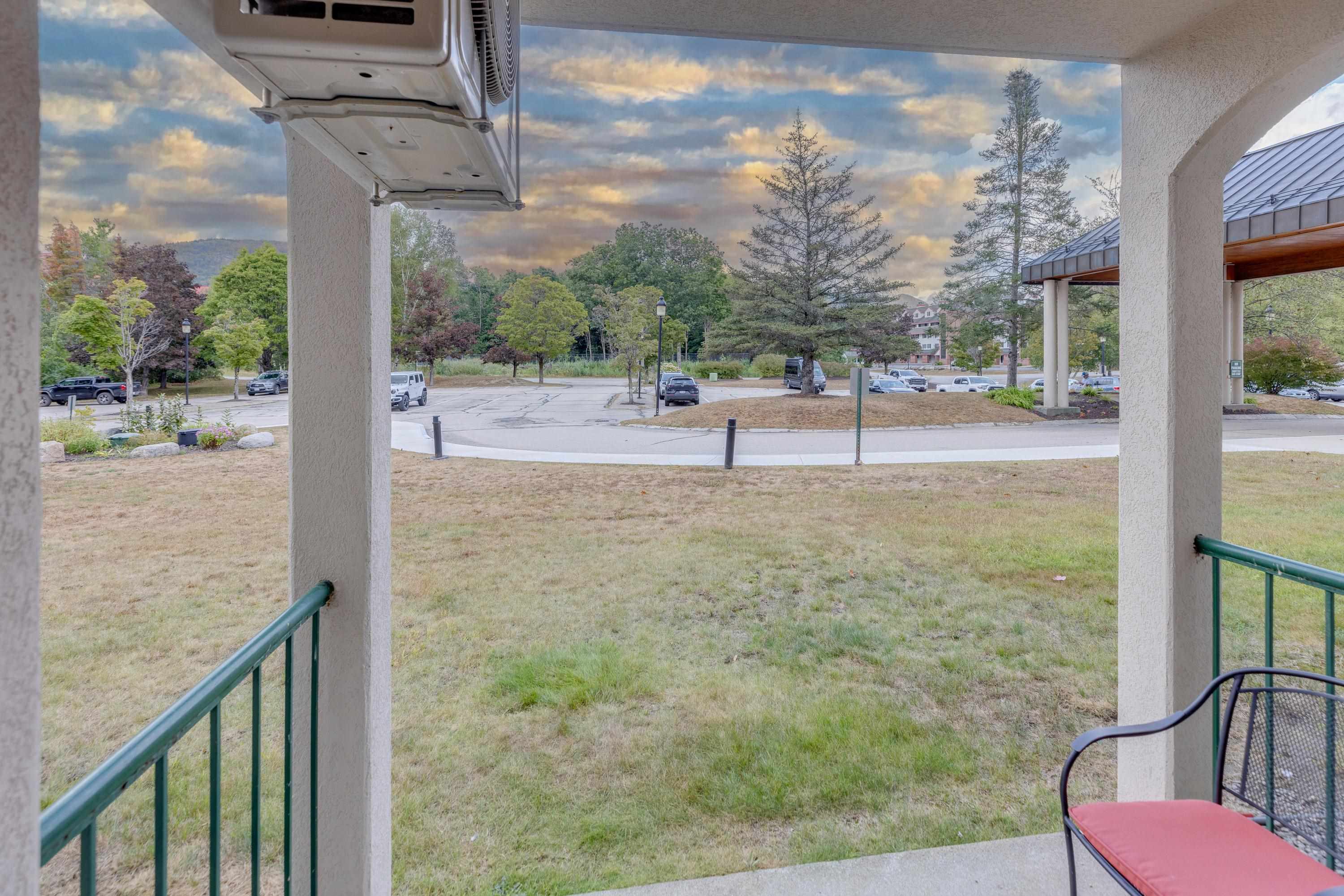 48 Cooper Memorial Dr, Lincoln, NH 03251