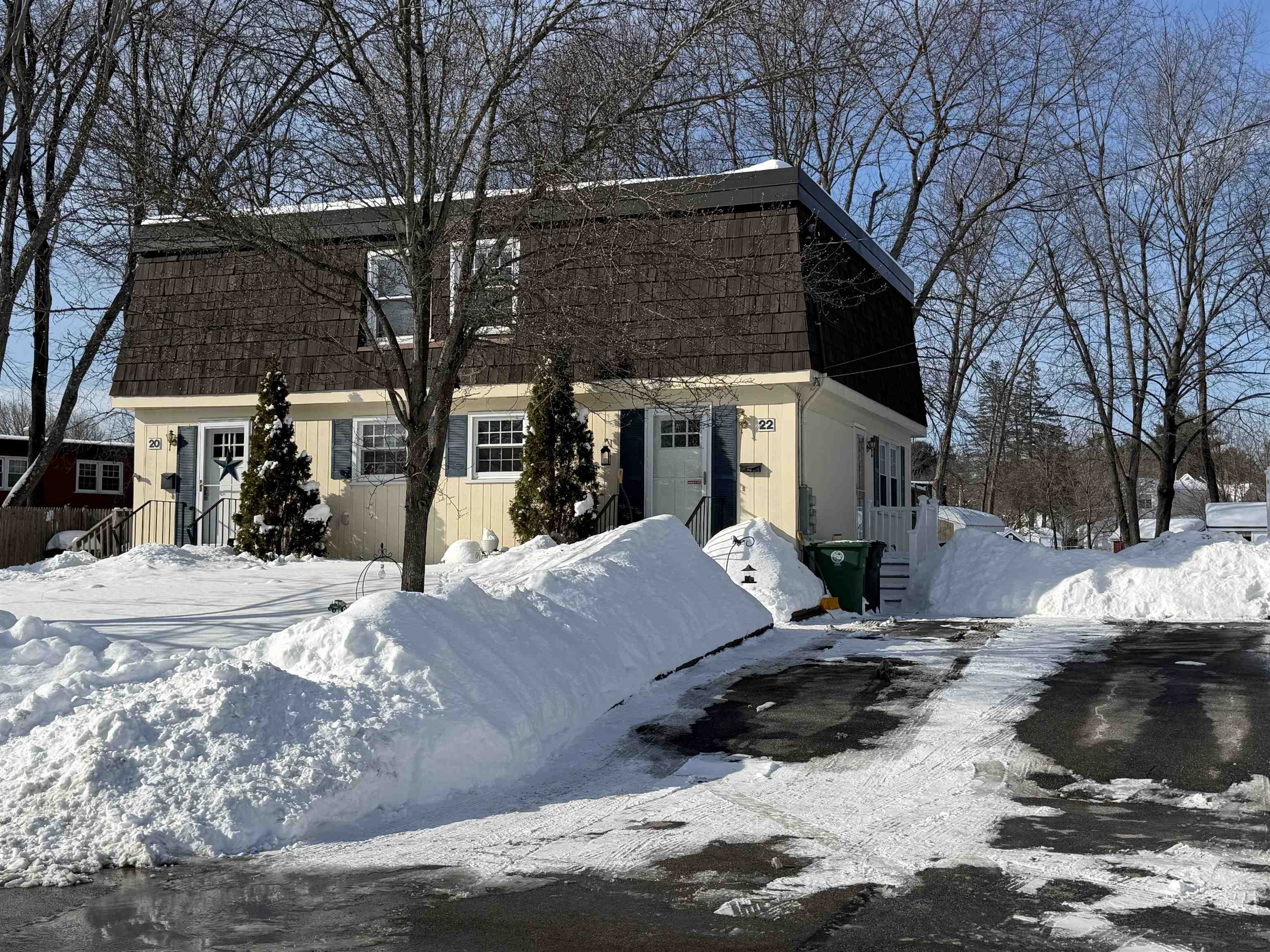 22 Kern Dr, Nashua, NH 03060