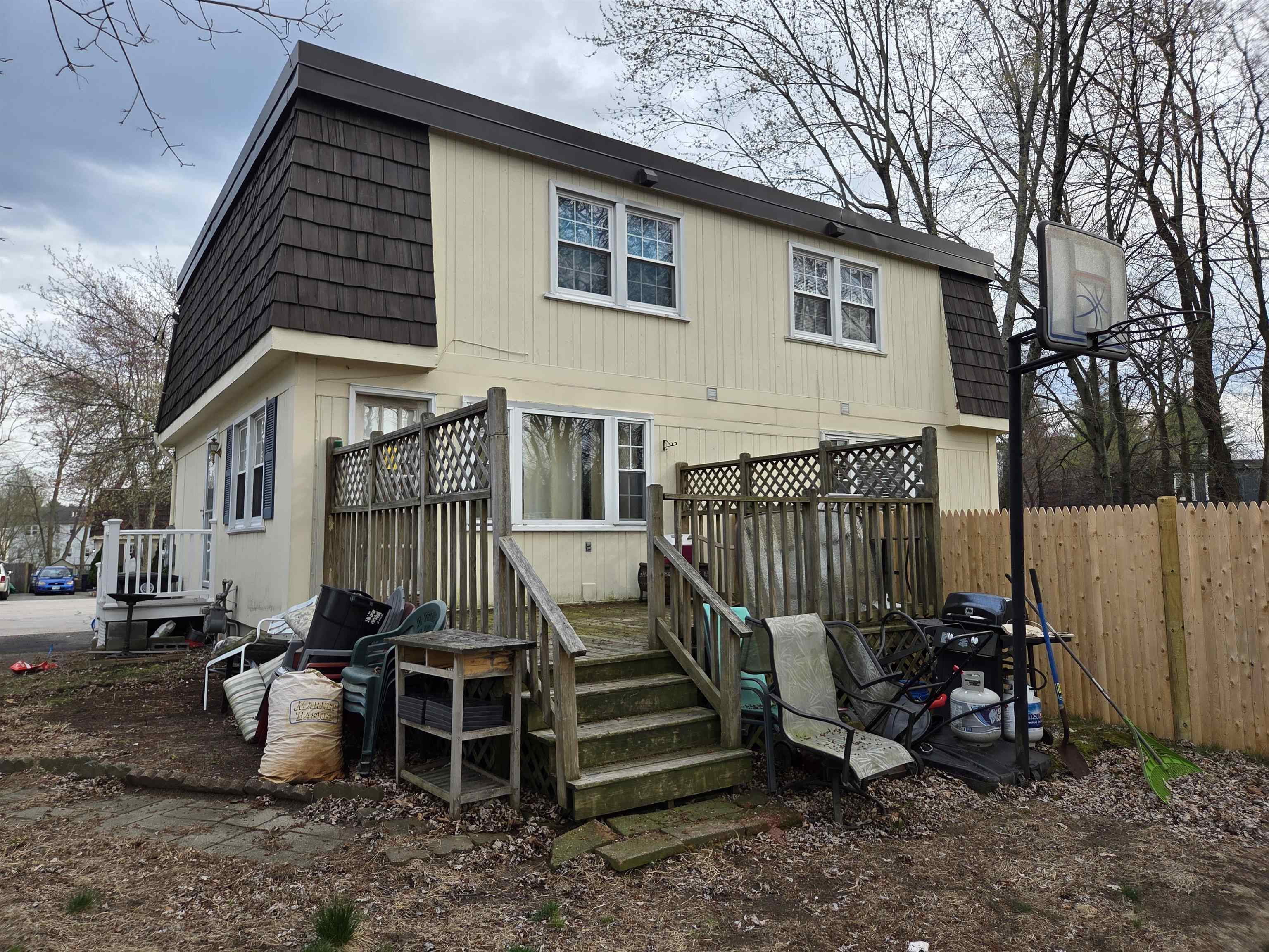 22 Kern Dr, Nashua, NH 03060