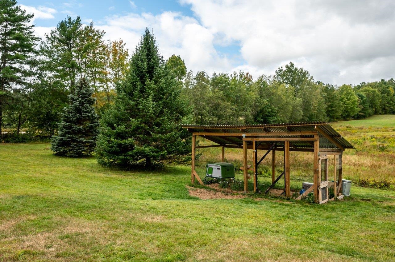 71 Main St, New Durham, NH 03855