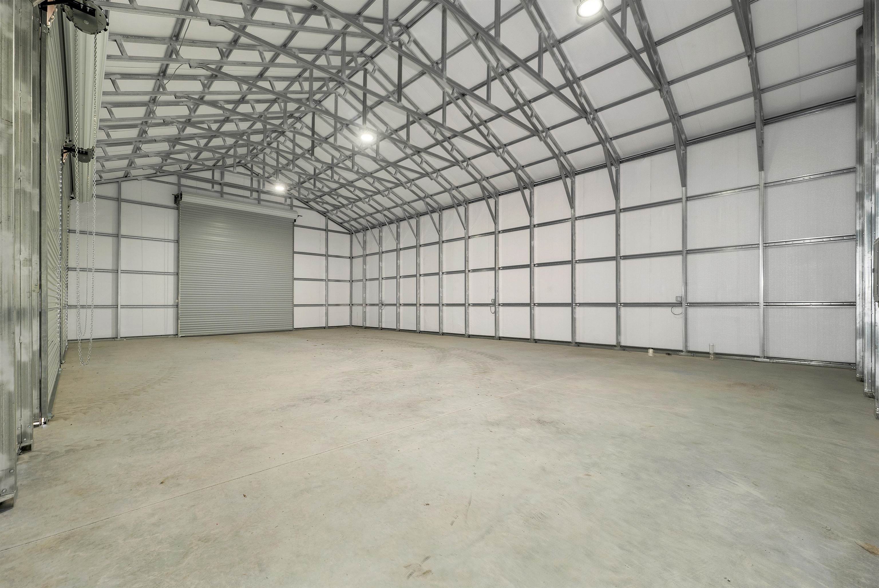 23 Summit View Dr, Tamworth, NH 03886