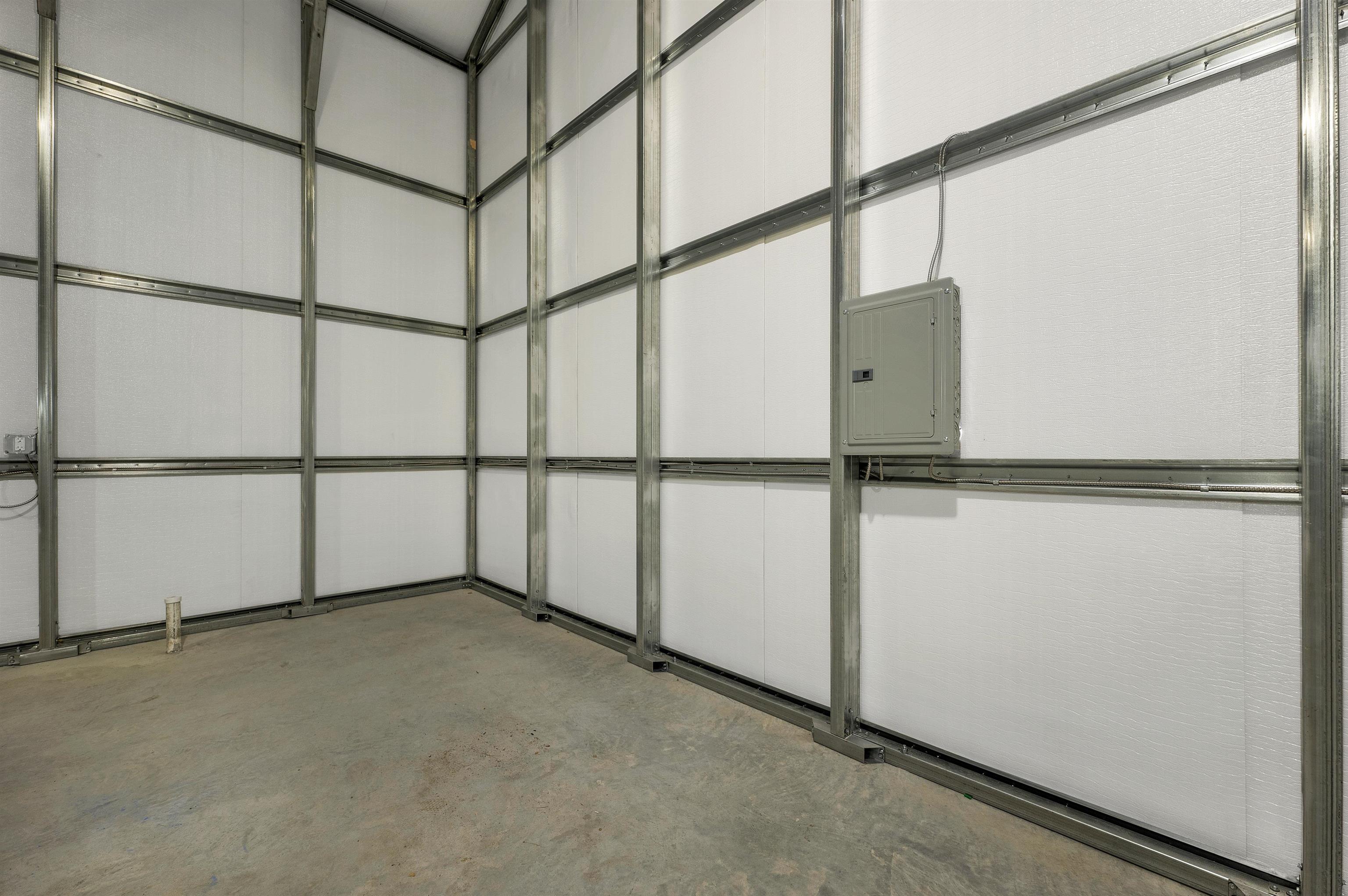 23 Summit View Dr, Tamworth, NH 03886