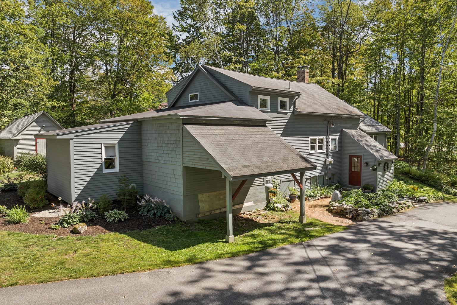 26 Otterville Rd, New London, NH 03257