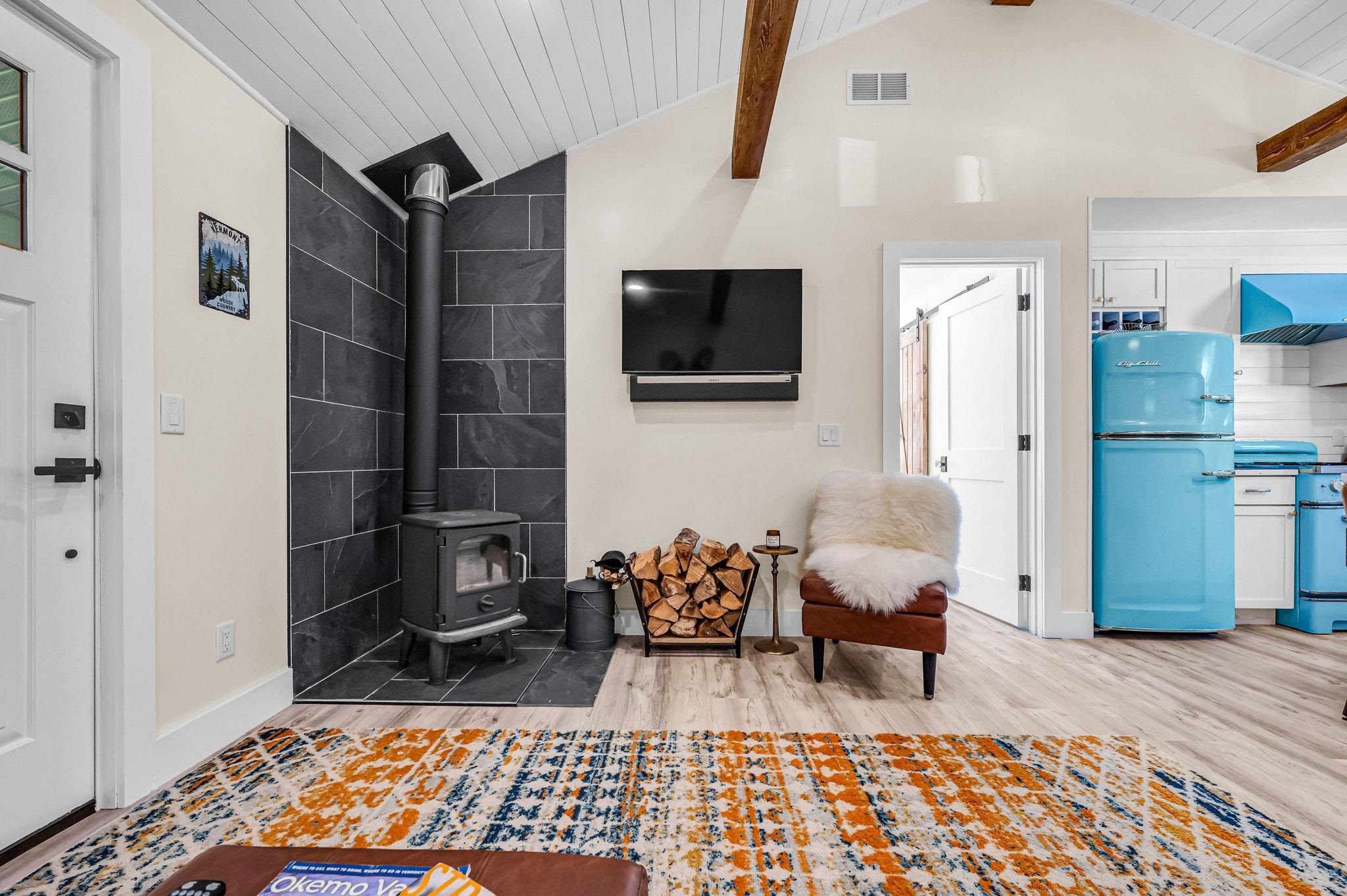 794 White Rd, Windham, VT 05359