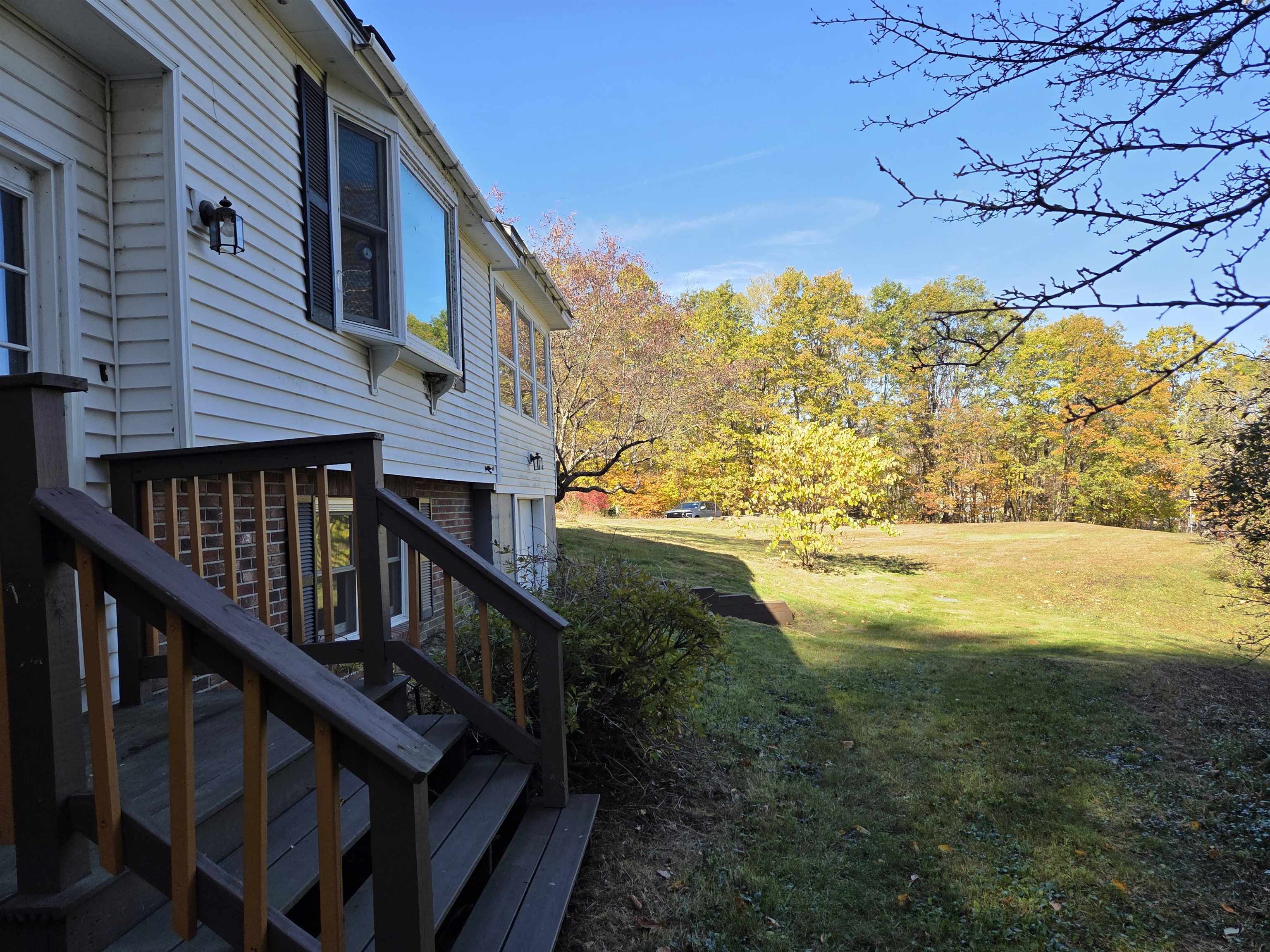 21 Evenchance Rd, Enfield, NH 03748