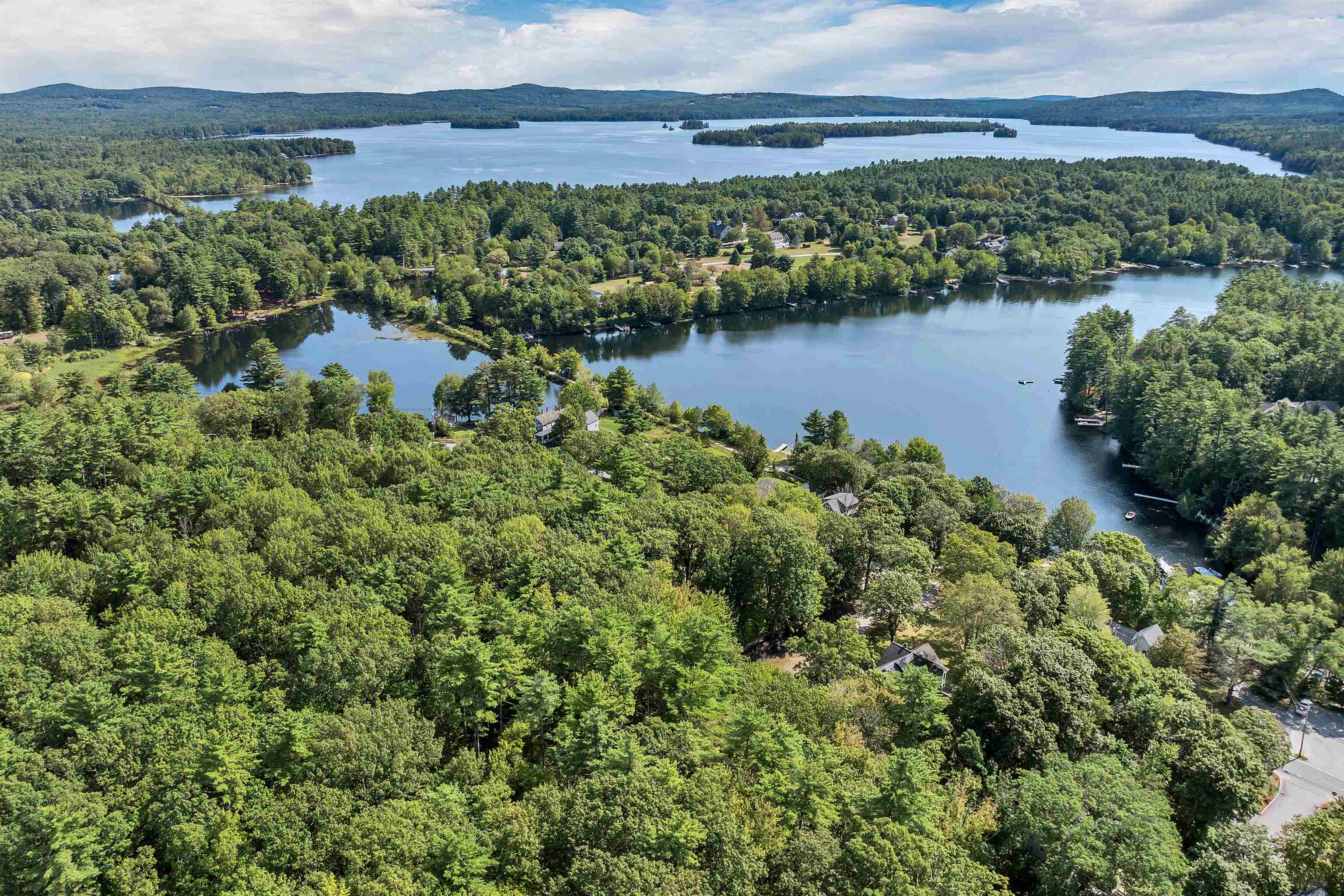 172 Center St, Wolfeboro, NH 03894