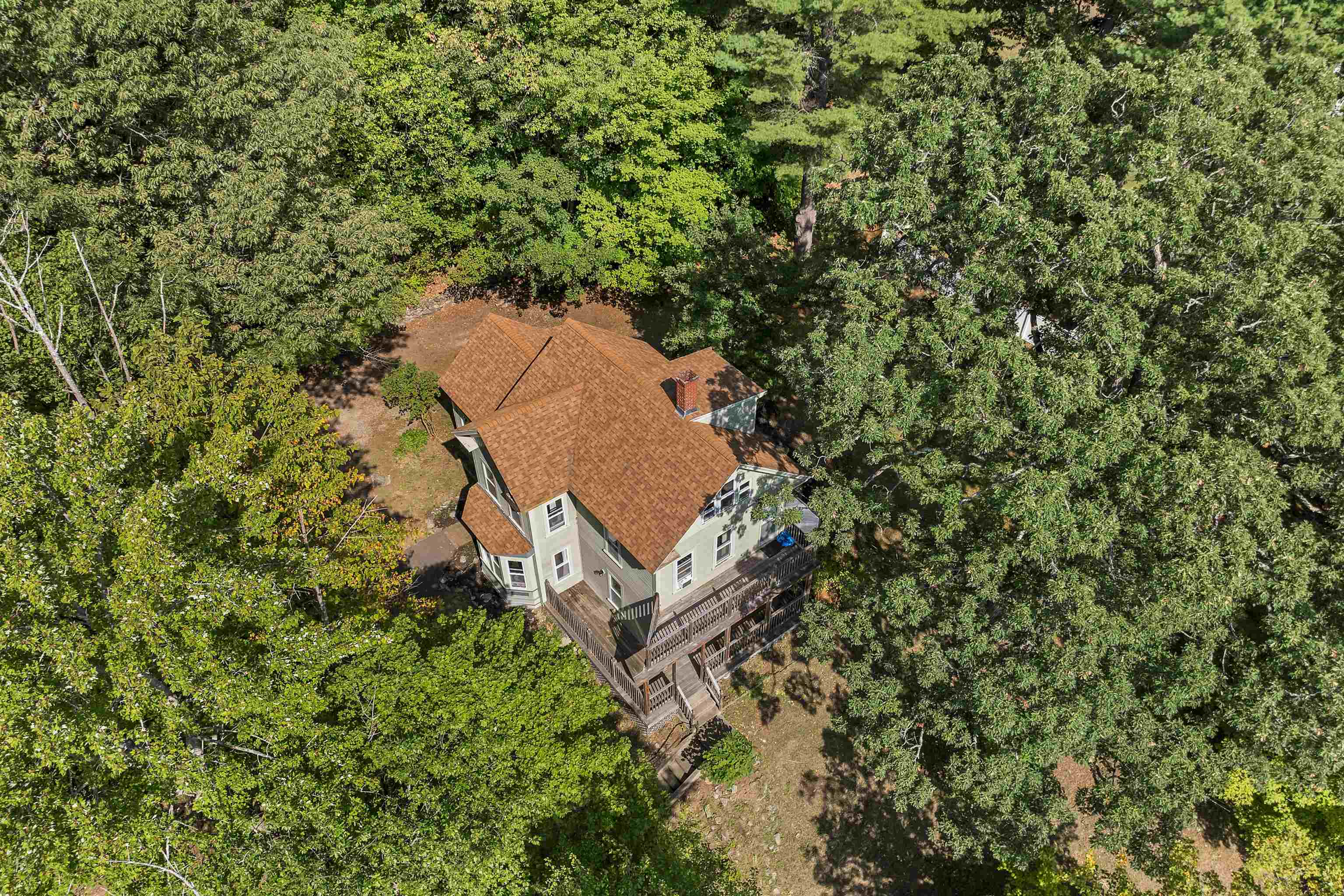 172 Center St, Wolfeboro, NH 03894