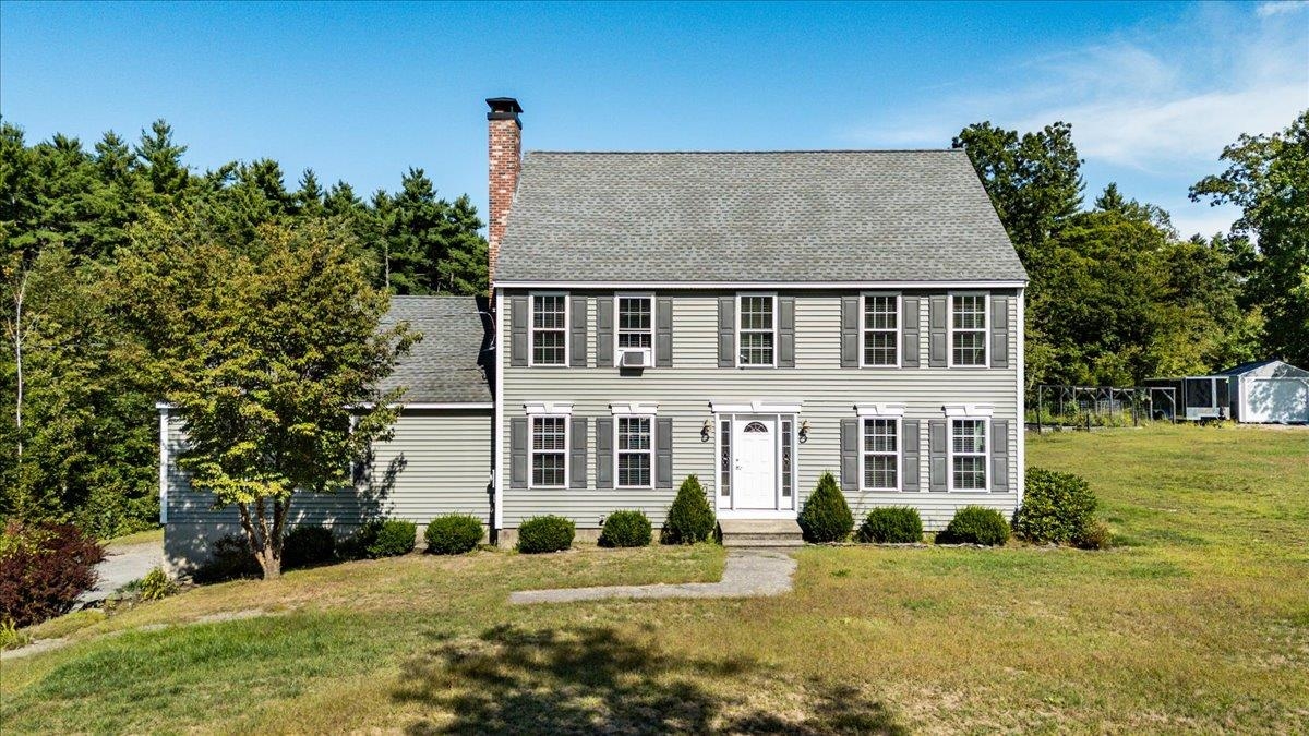 MLS 5060963: 44 Pheasant Run Drive, Chester NH
