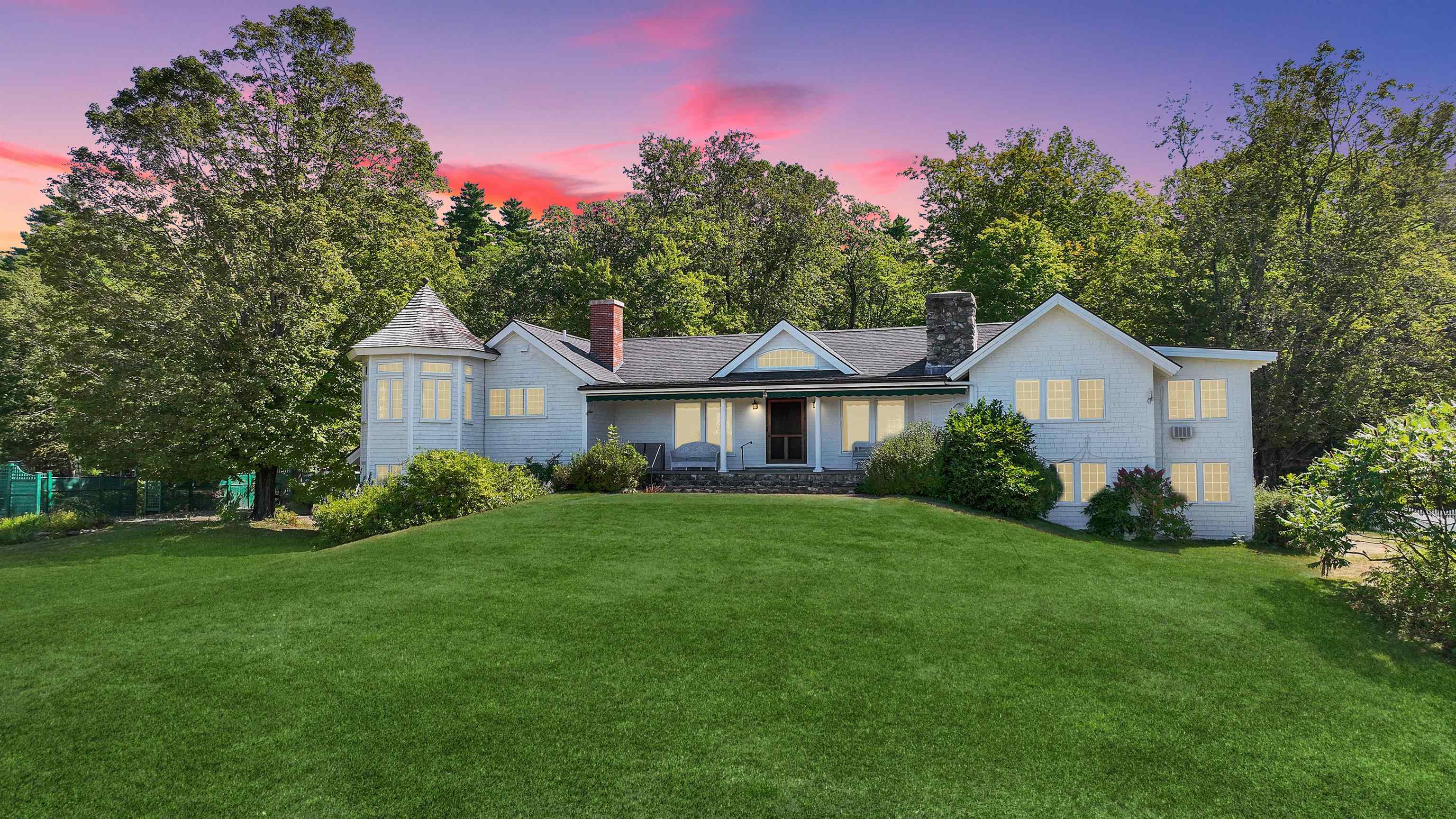 477 E Mountain Rd, Peterborough, NH 03458