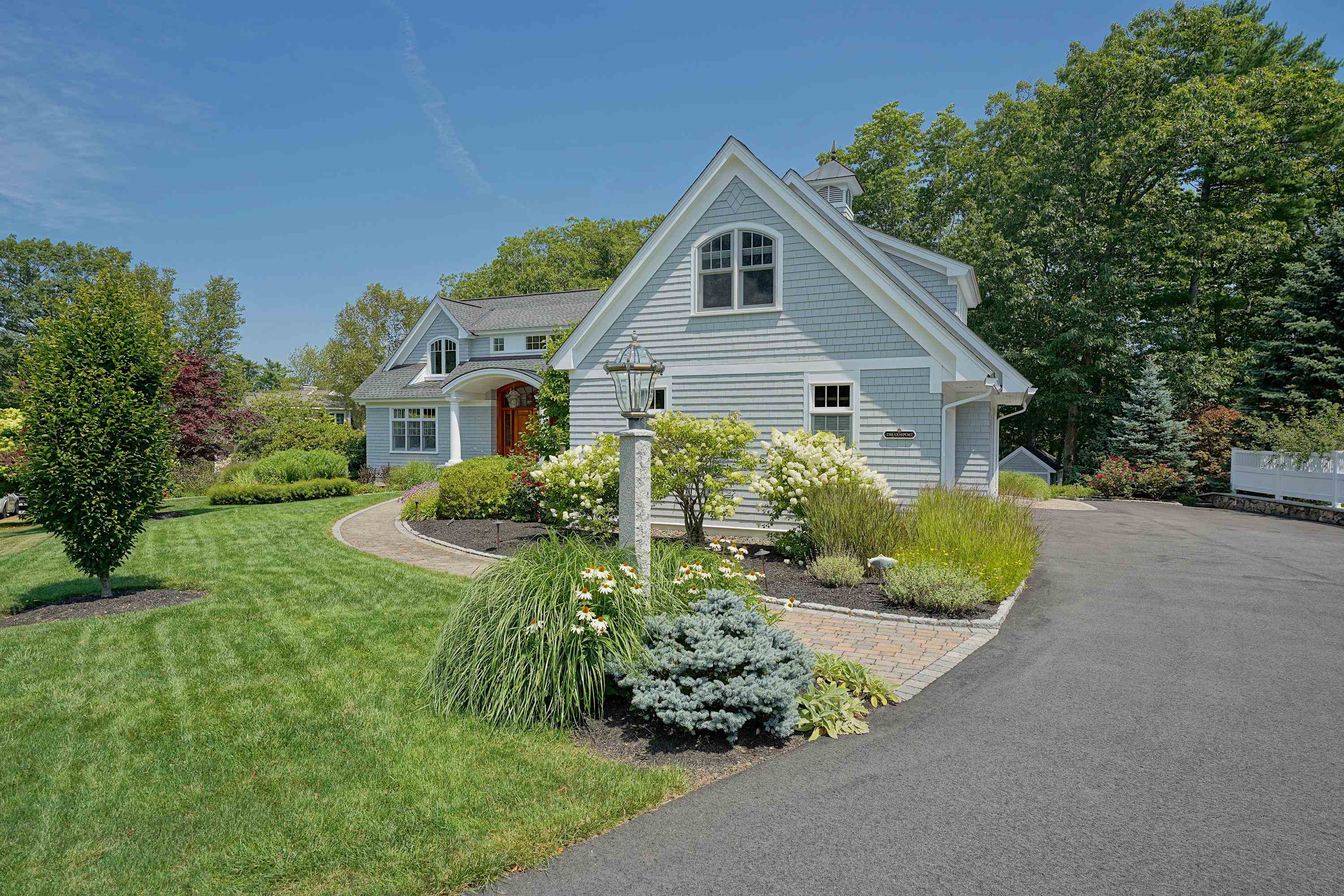 239 Gosport Rd, Portsmouth, NH 03801