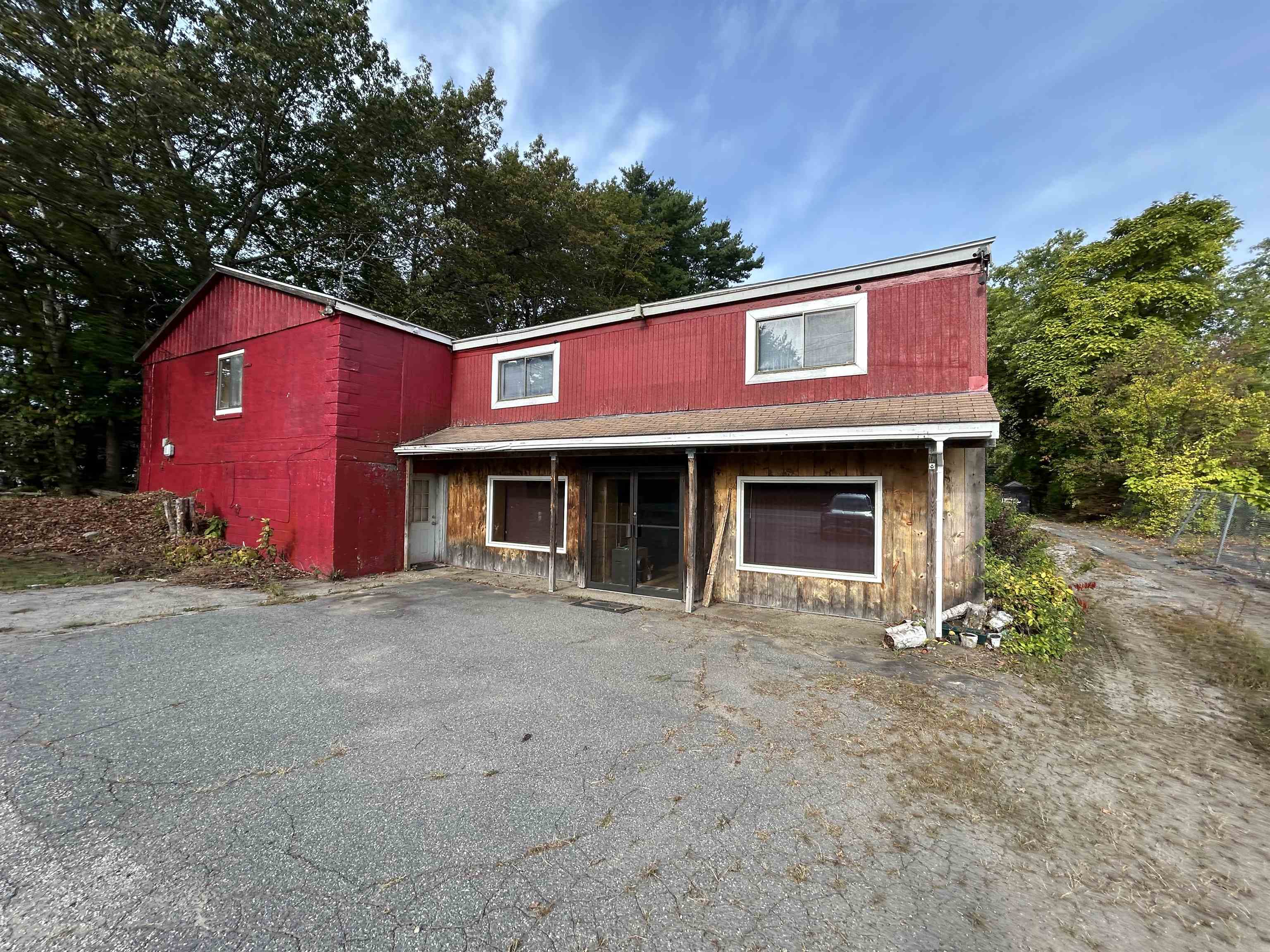 108 Route 125 , Kingston, NH 03848