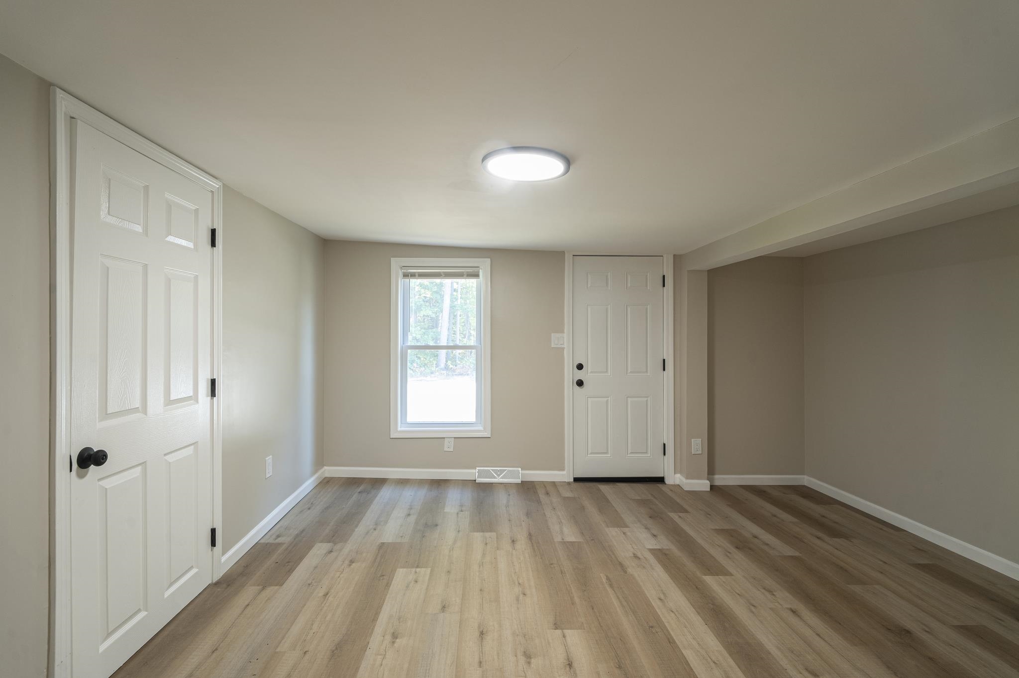 70 Abbott Rd, Concord, NH 03303