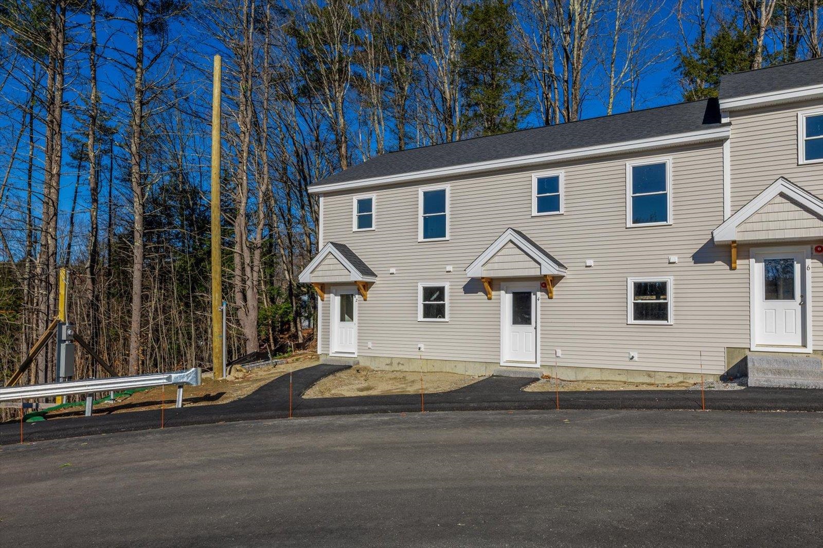 4 Lucy Ln, Peterborough, NH 03458