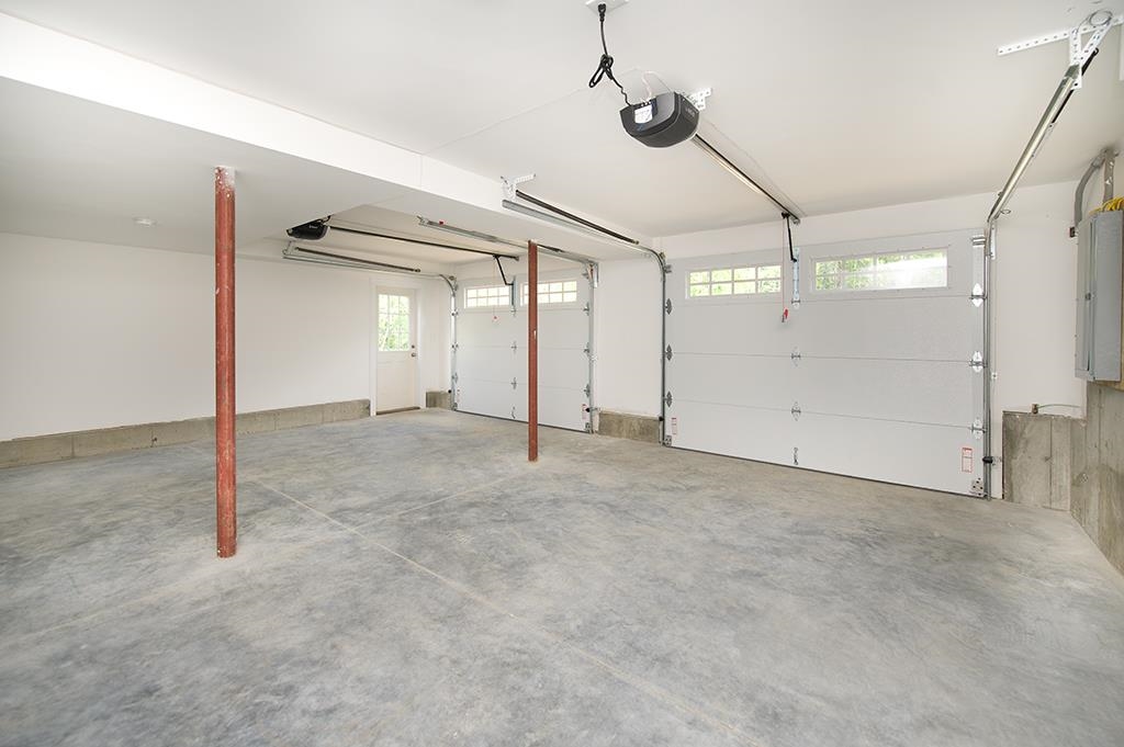 123 Pinkham Rd, Middleton, NH 03887