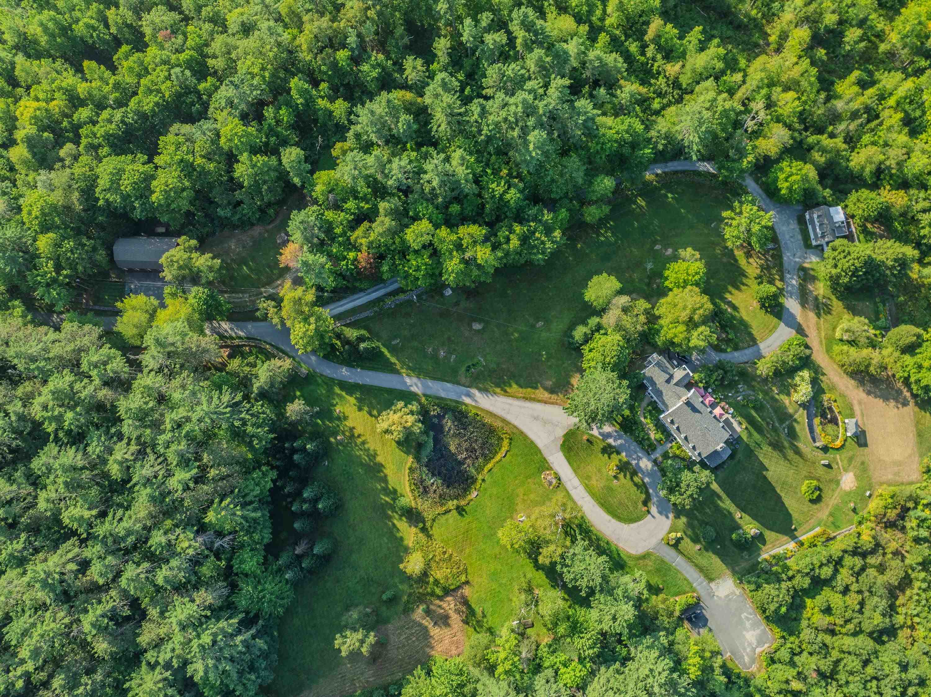 80 Guider Ln, Bethlehem, NH 03574