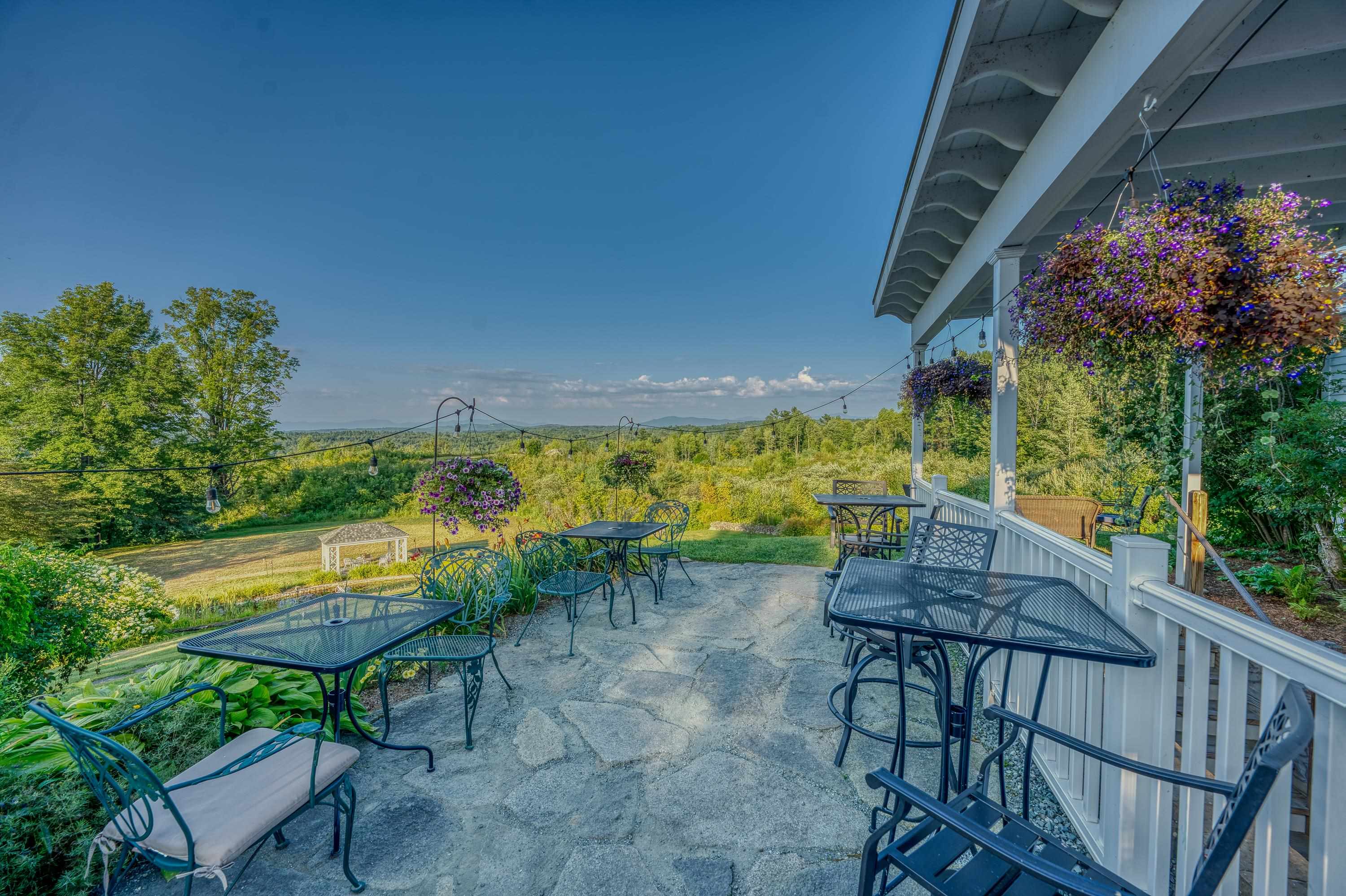 80 Guider Ln, Bethlehem, NH 03574