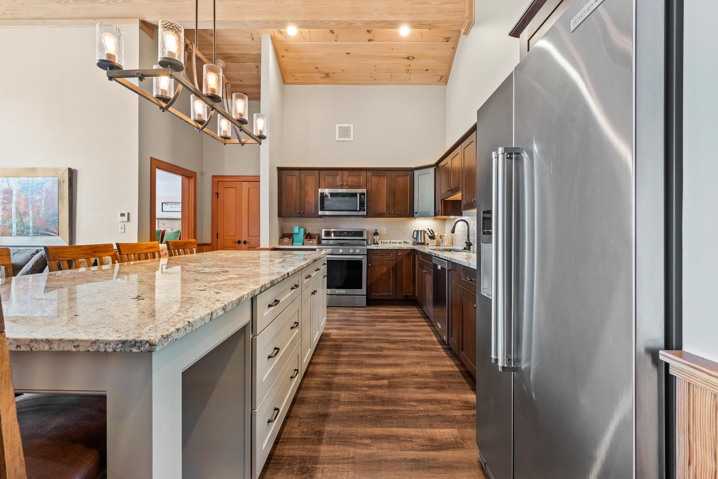 235 Skimobile Rd, Conway, NH 03860